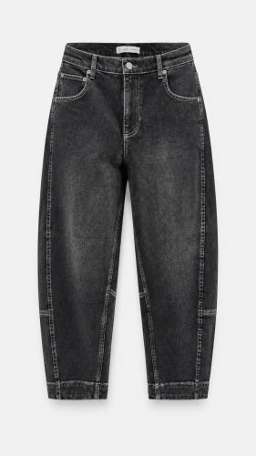 Jane Lushka Nevada black cropped barrel jeans front detail