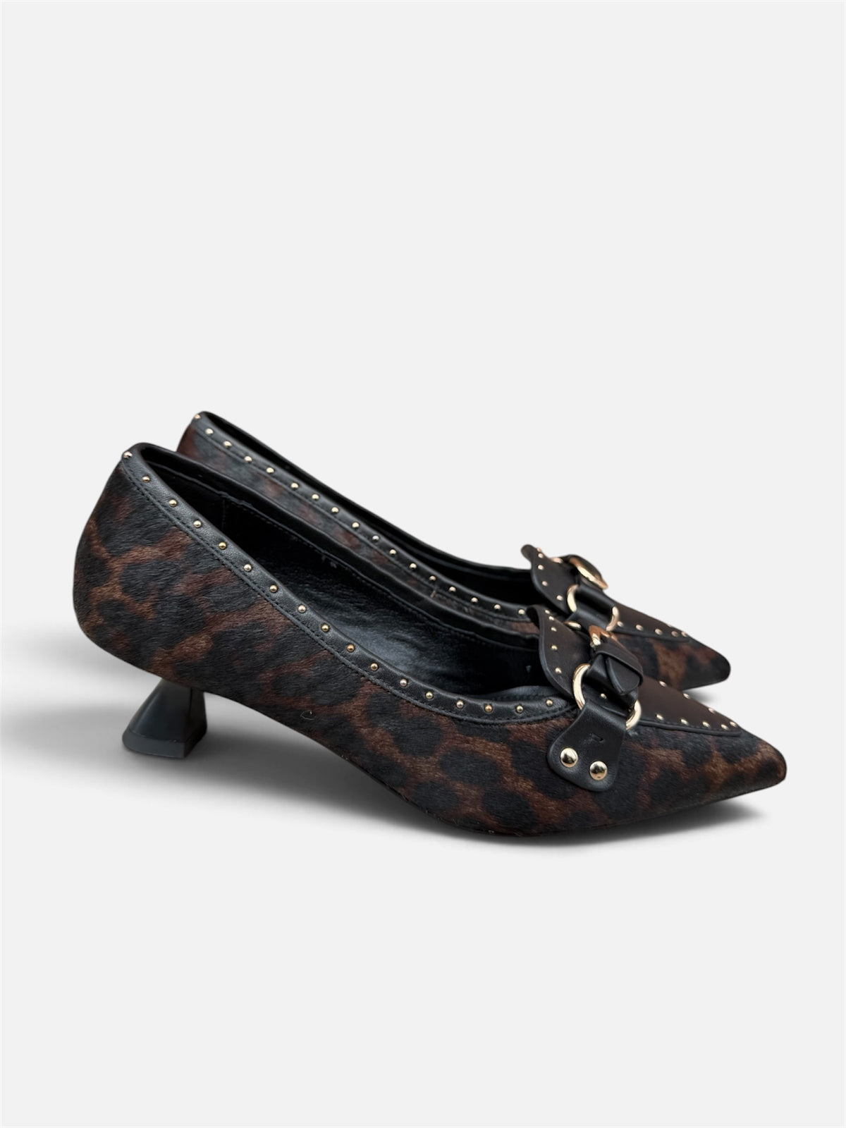 Lodi Cassion leopard print pointed toe low heel shoes – side pair view