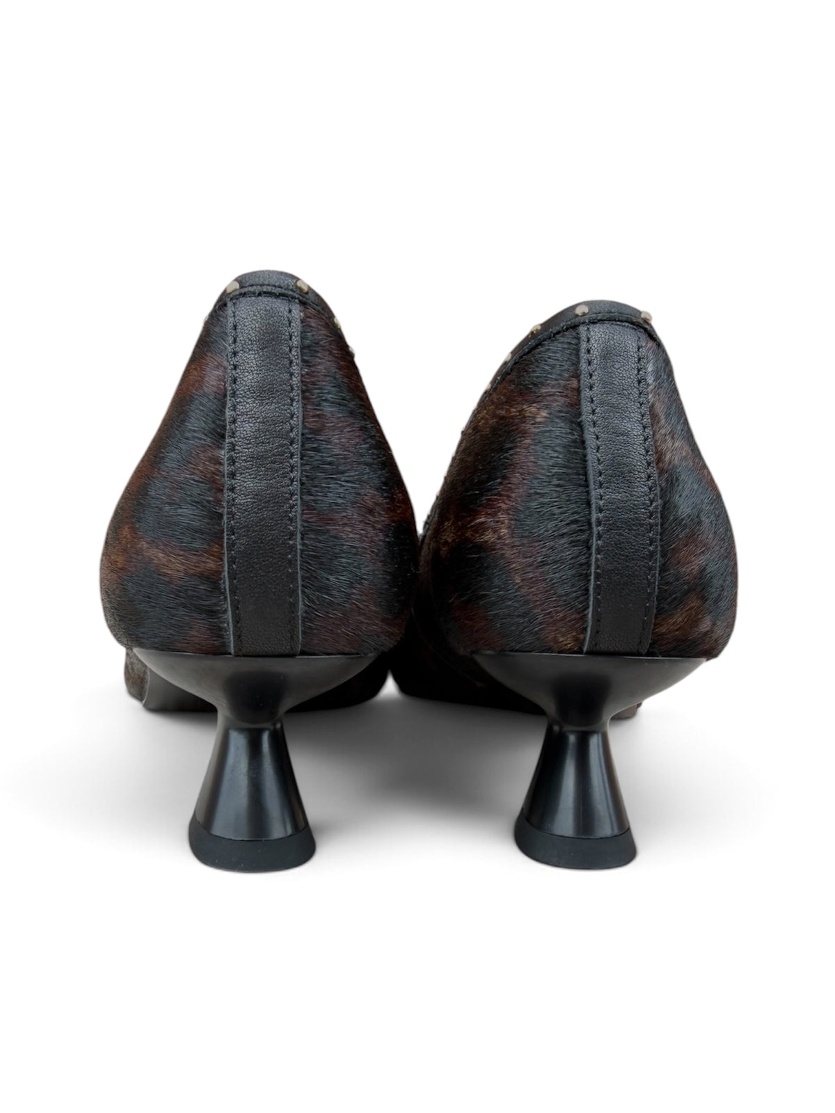 Lodi Cassion leopard print court shoes with sculpted heel – back view