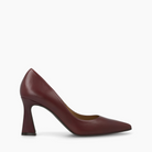 Side view of Lodi Roa burgundy leather pointed toe court shoe