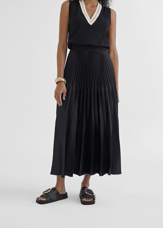 Lola Casademunt Pleated Black Midi Skirt 