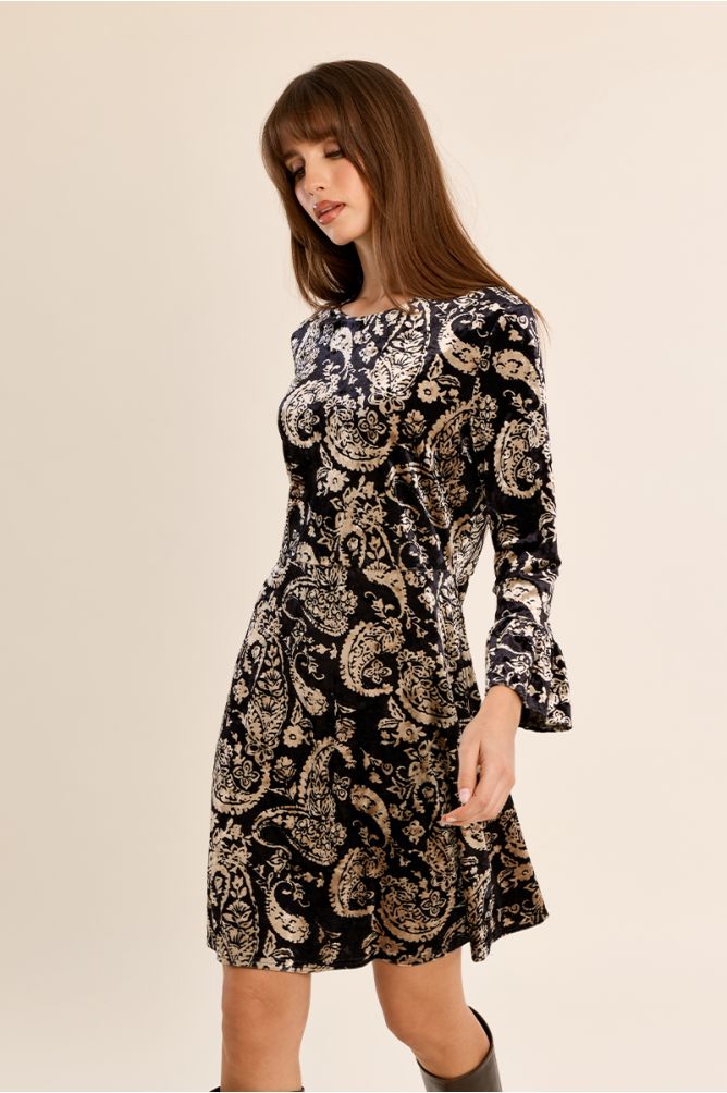 Molly Bracken women’s paisley fitted dress with flared sleeves