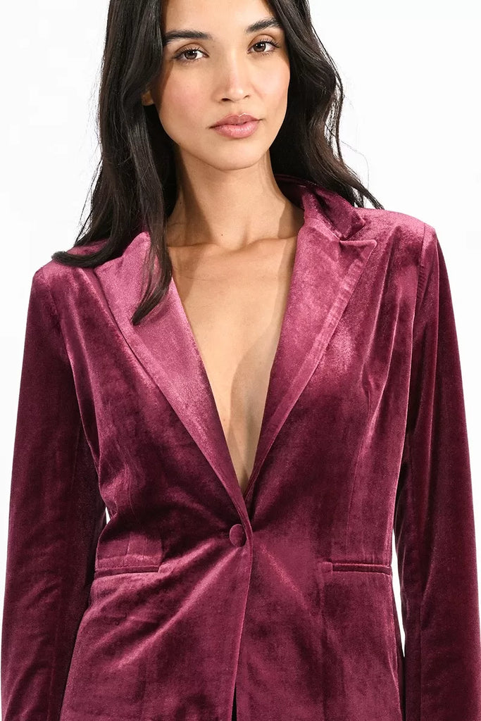 Molly Bracken Velvet Fitted Blazer - Red