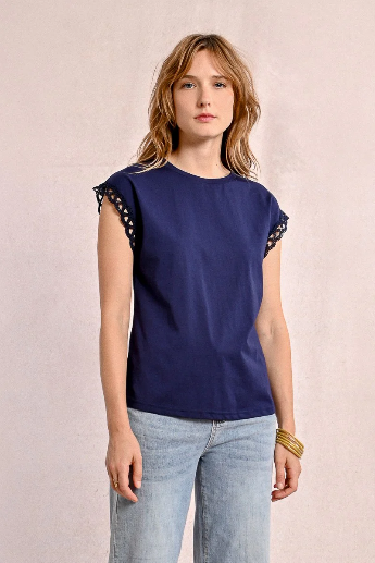 Side view of Molly Bracken navy T-shirt styled with jeans.