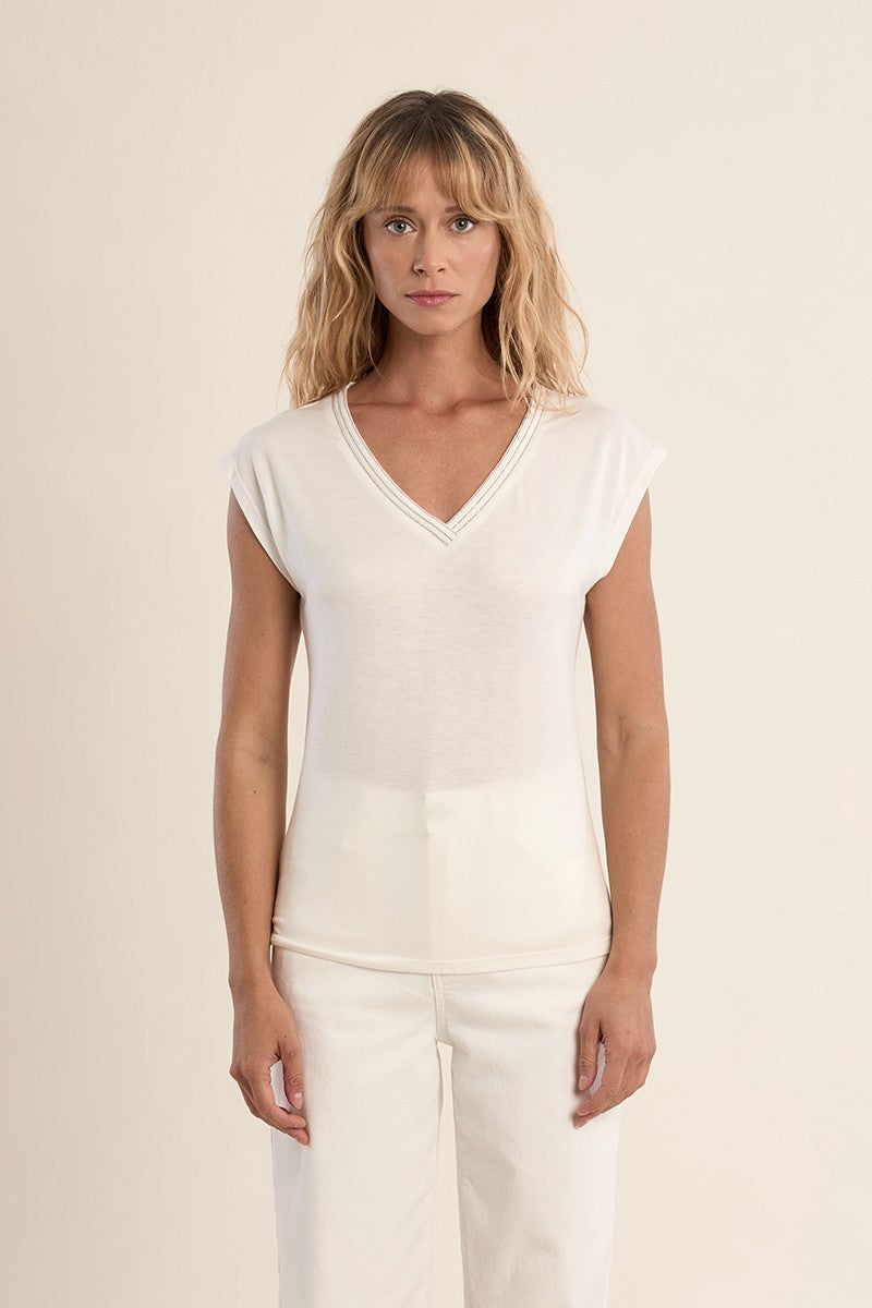 Molly Bracken cream V neckline T-shirt with rhinestone detail