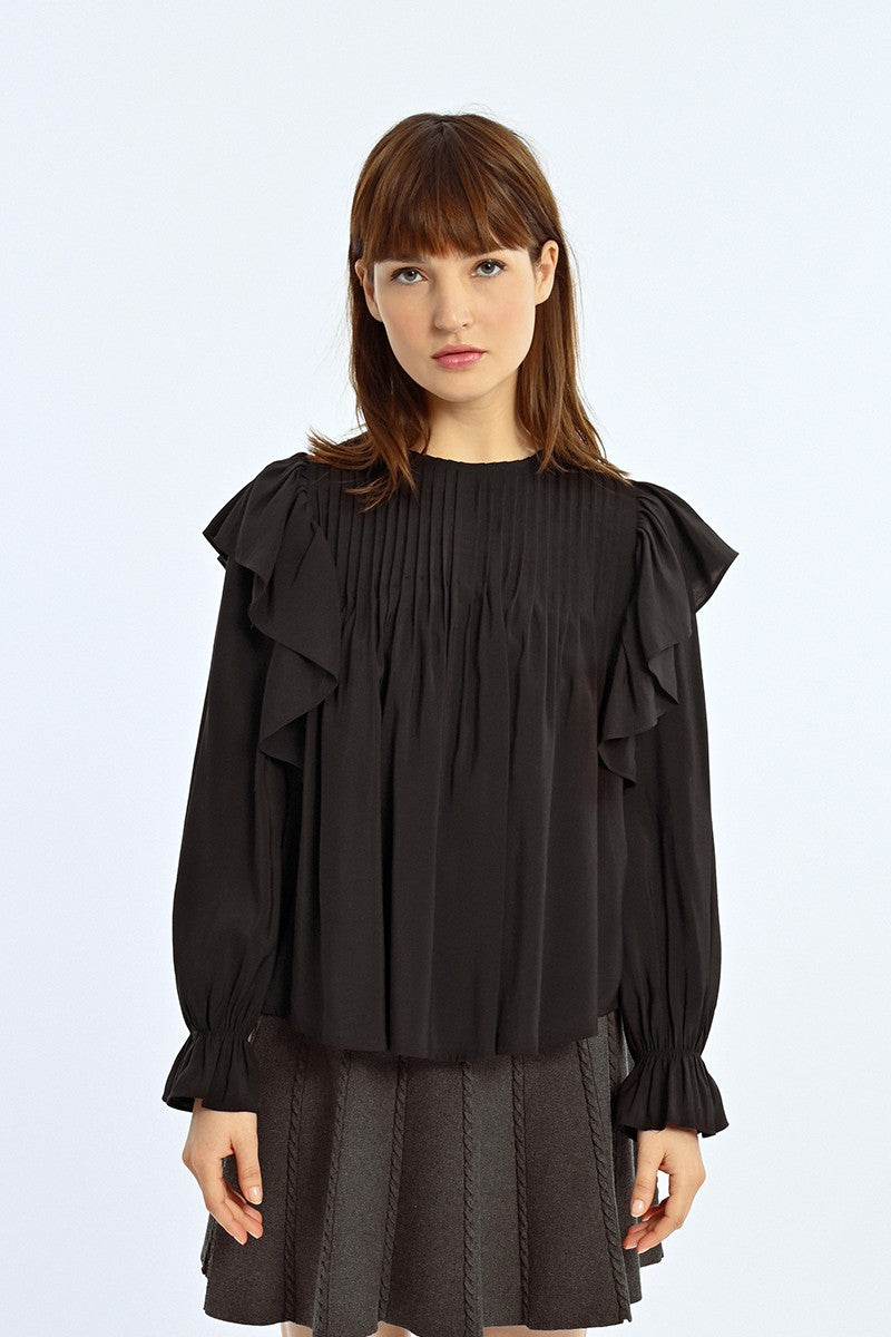 Molly Bracken FBlack loaty Ruffled Balloon Sleeve Blouse