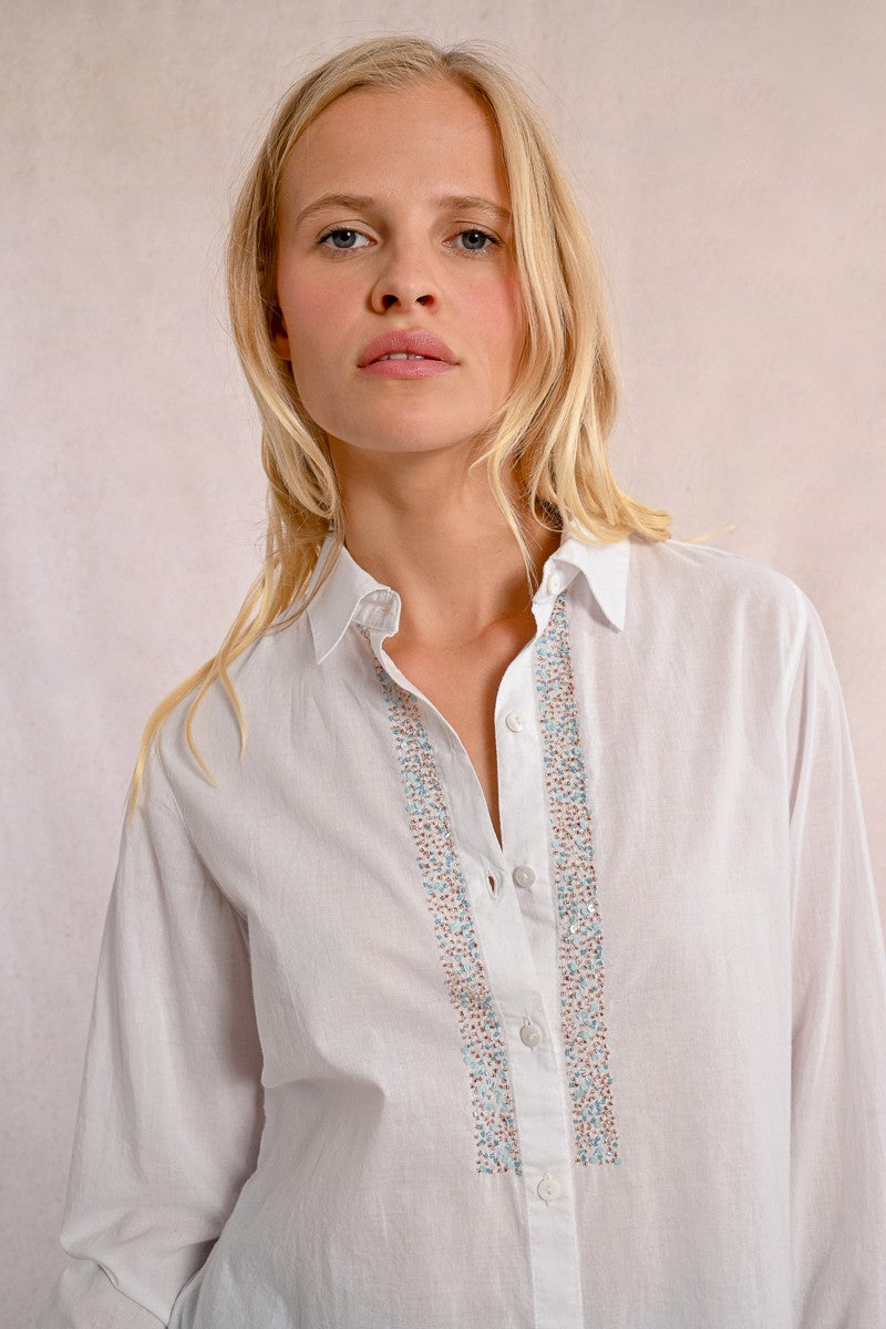 Molly Bracken Long Shirt With Sparkly Stones In White 