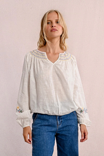 Molly Bracken White Embroidered Long Sleeve Boho Blouse