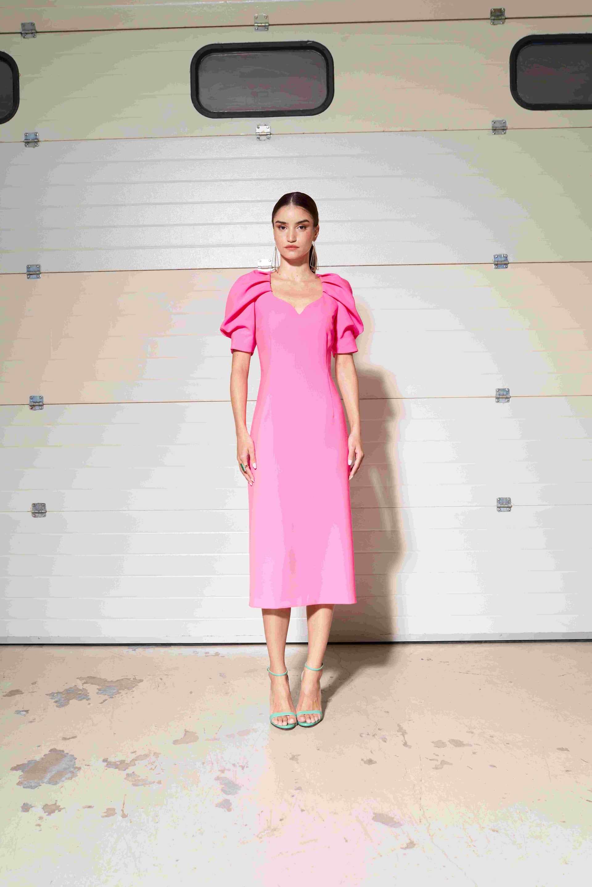 Moskada Lerma Pink Pleated Sleeve Midi Dress