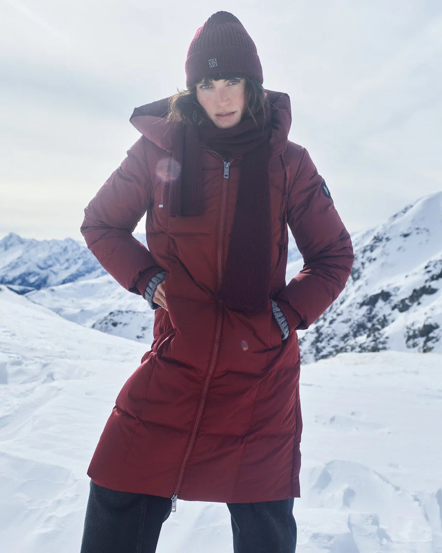 MOS MOSH Nova Square burgundy long hooded down coat – winter lifestyle view