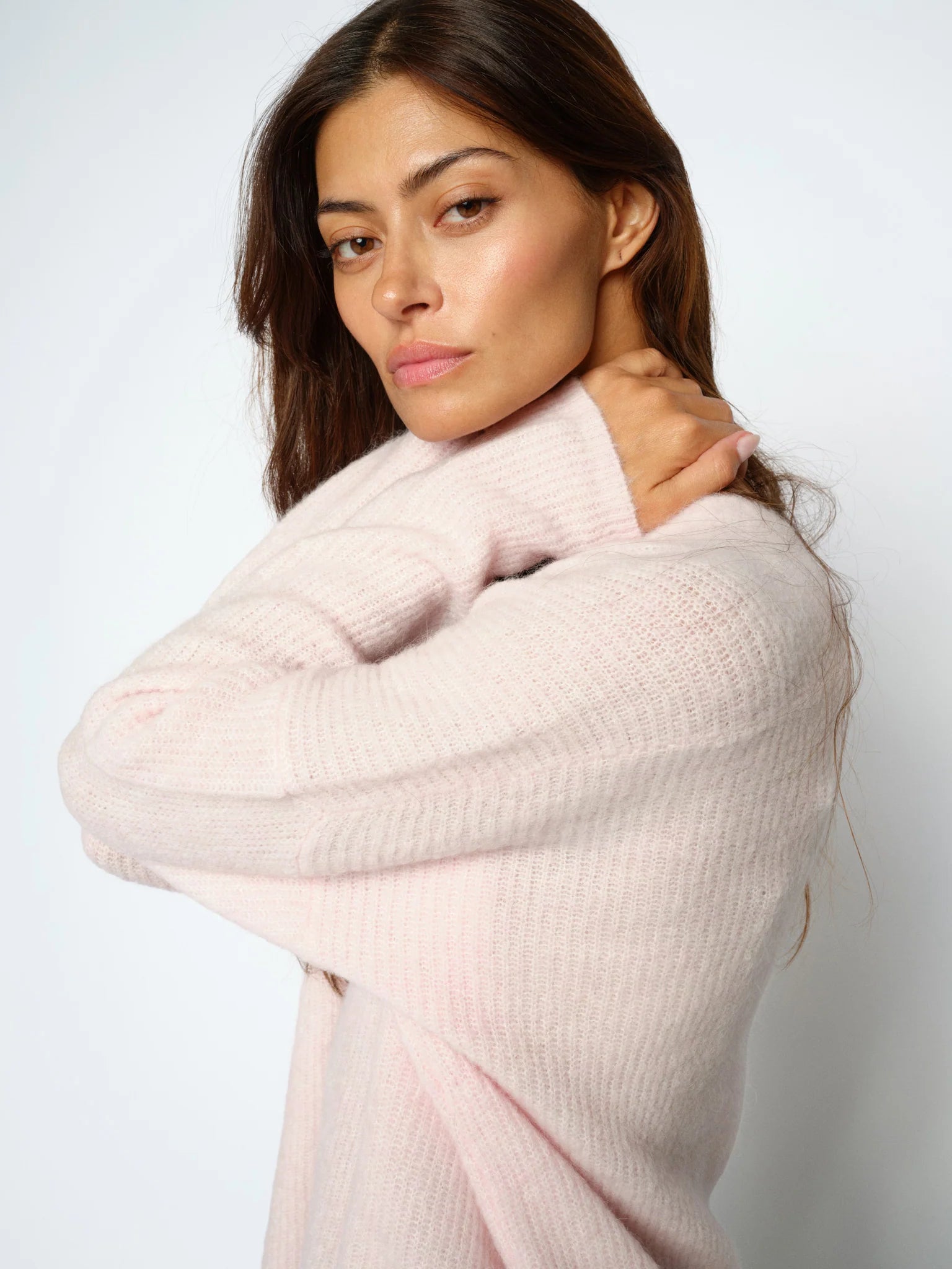 Close-up of Mos Mosh Thora soft pink V-neck knit jumper