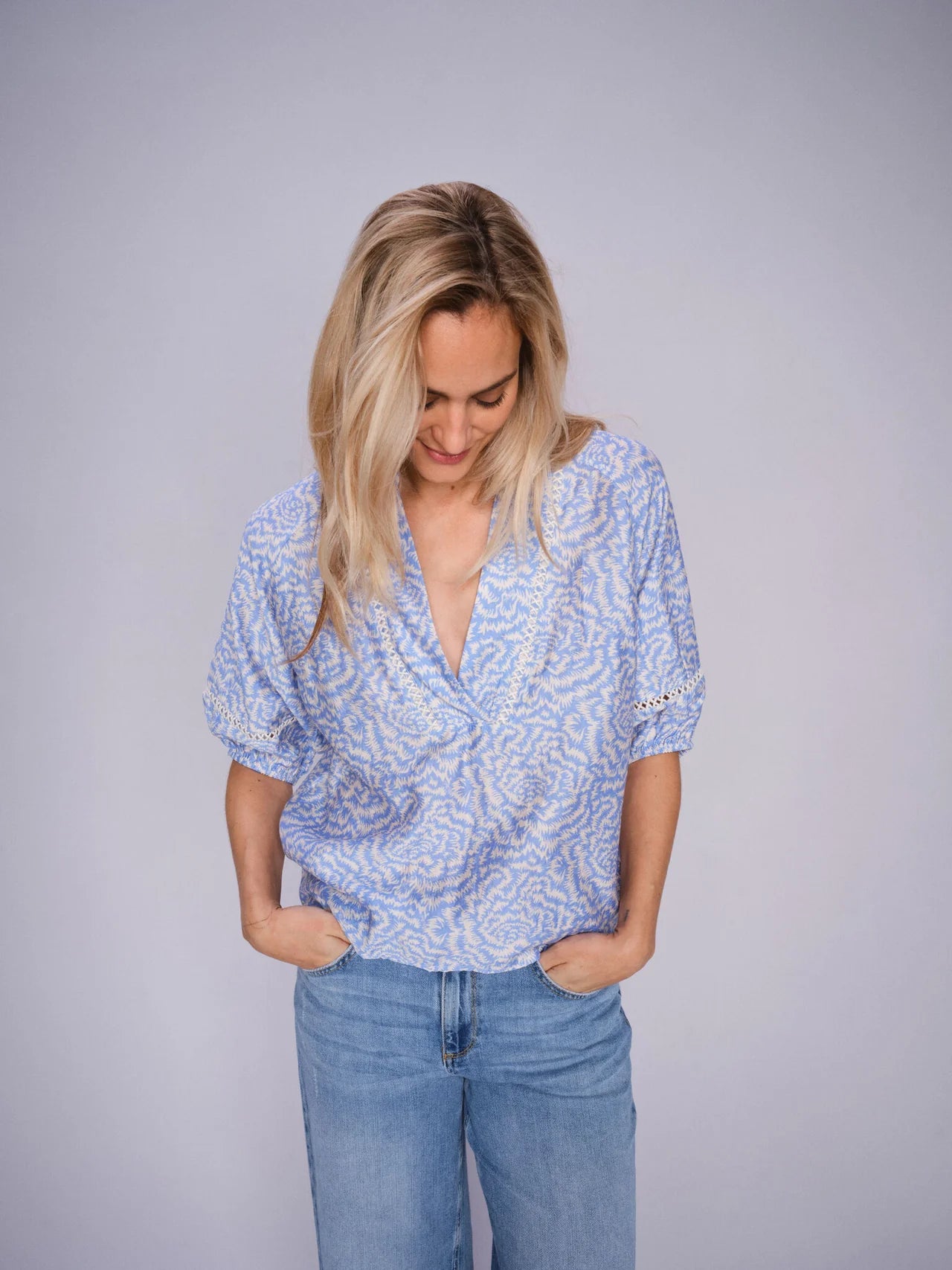 Mosmosh Aleyna Saku Blue Printed Blouse