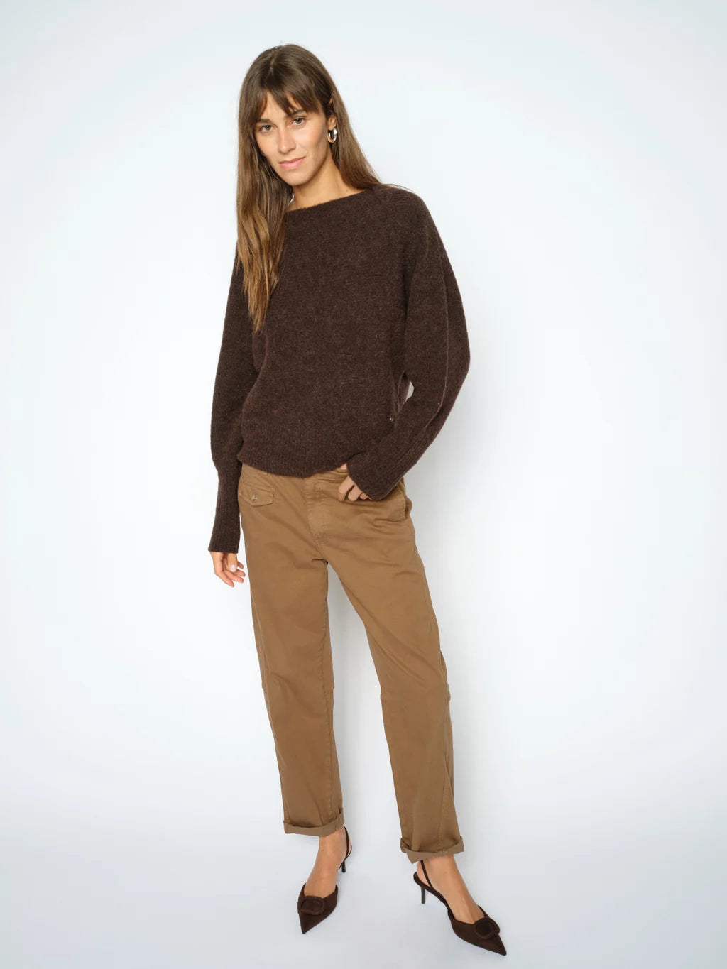 MOS MOSH Aymen Len brown ankle trousers styled with knitwear