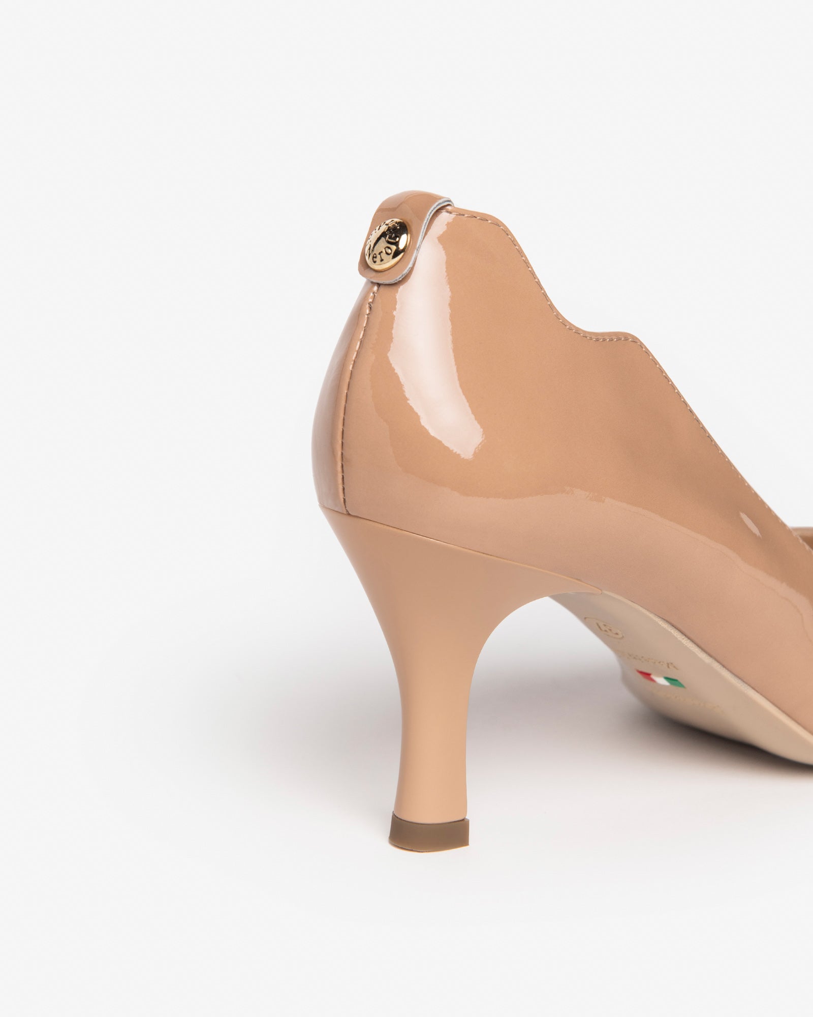 Nero Giardini Nude Leather Wave Mid Heel Court Shoe