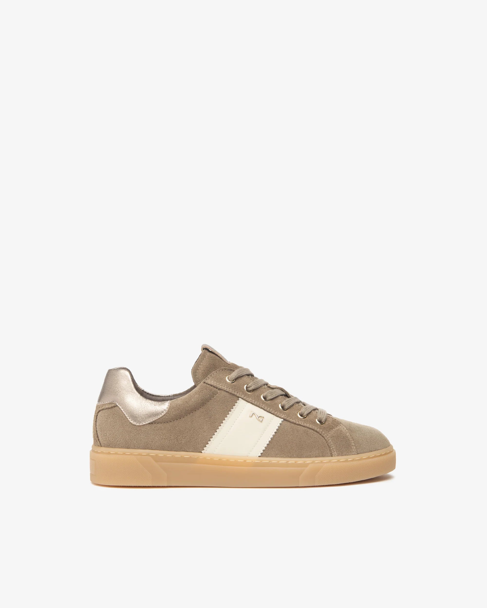 NeroGiardini Beige suede trainer with contrast side stripe and neutral sole - side view 