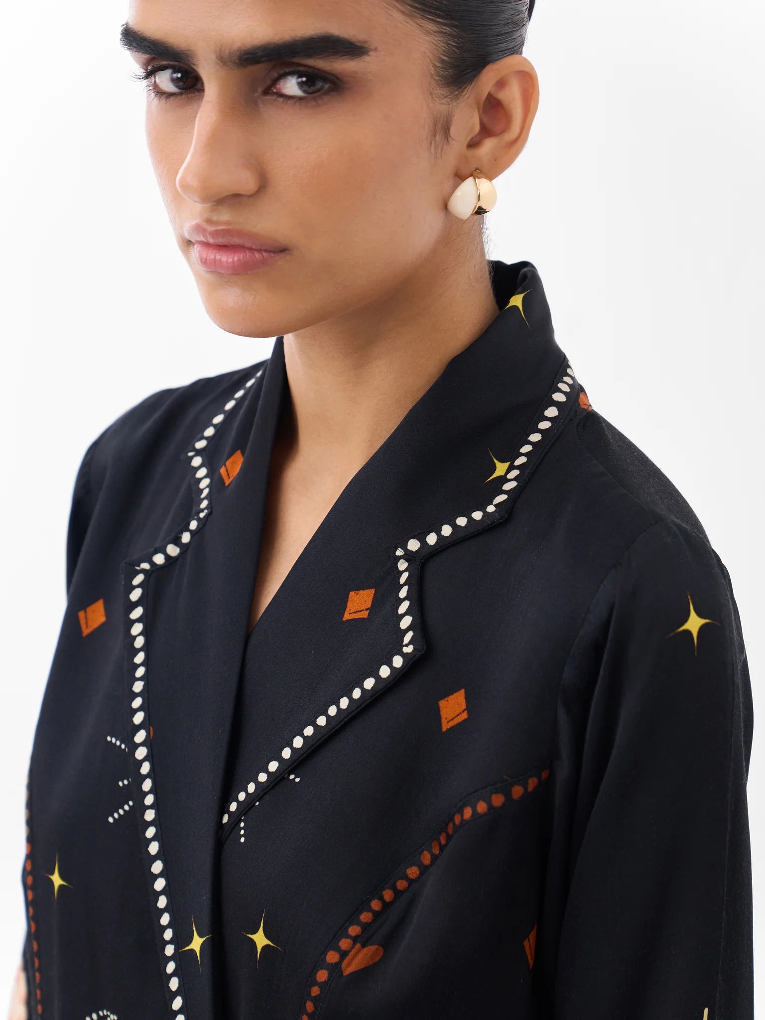 NOIB Willow Postcards & Petals dress with patterned lapel trim and button detailing – neckline close-up