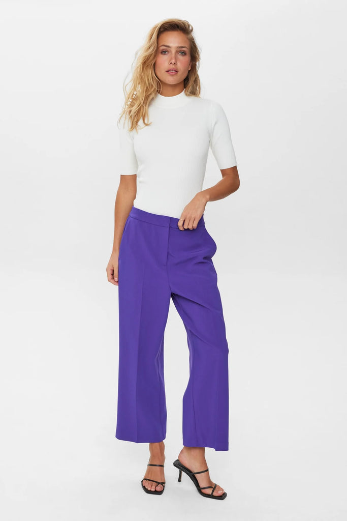 Numph Nuronja Smart Seamed Purple Trousers