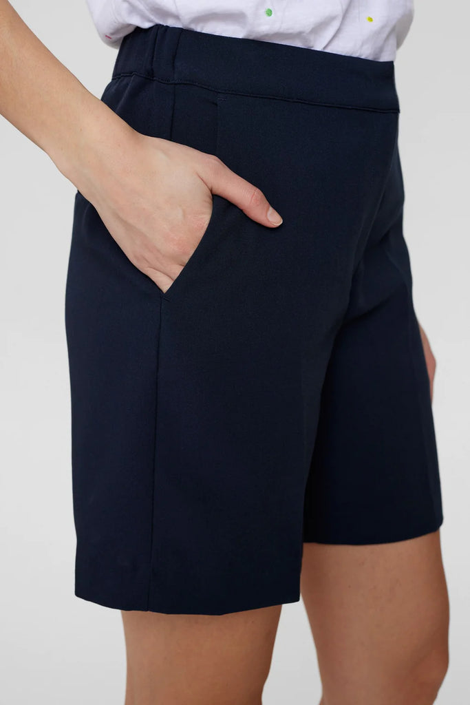 Numph Nuronja Long Shorts In Navy With pockets