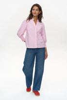 Numph blouse in pink and red stripes with subtle volume sleeves