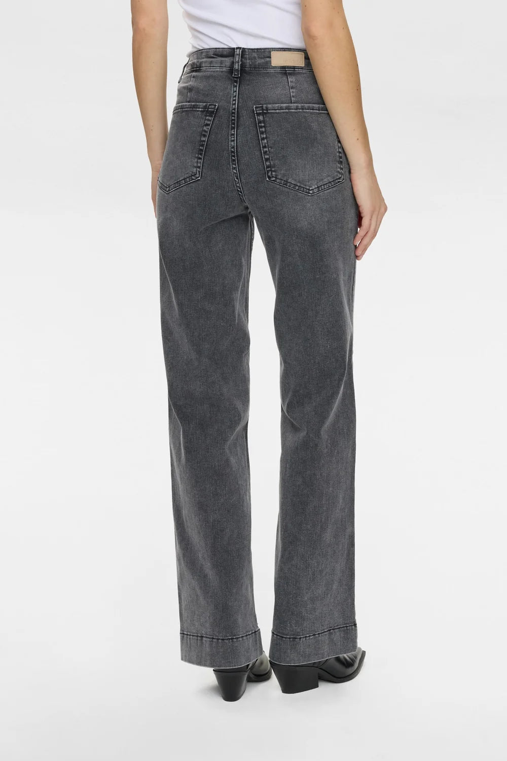 Nümph NuParis black washed wide leg jeans front fit view