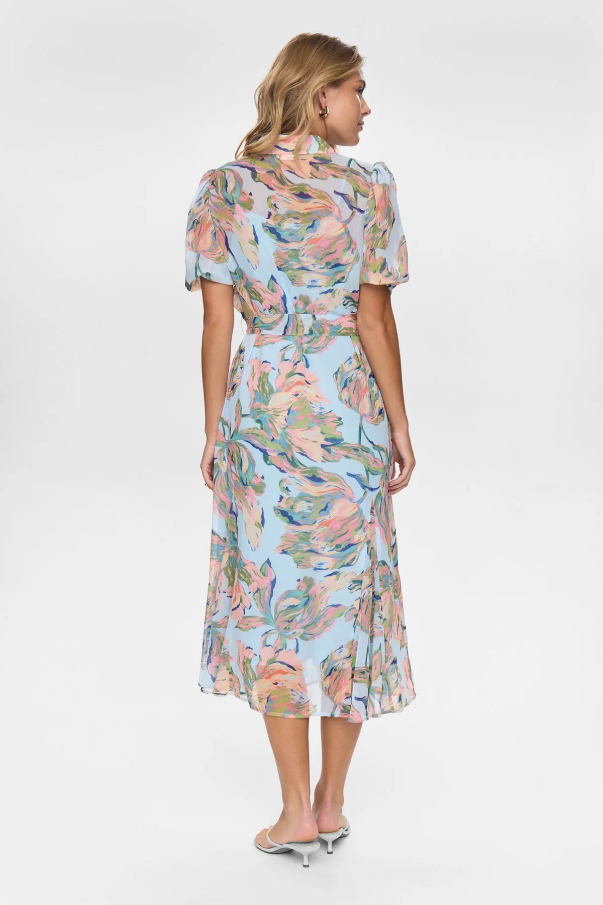 Numph Nukellie belted shirt dress back view