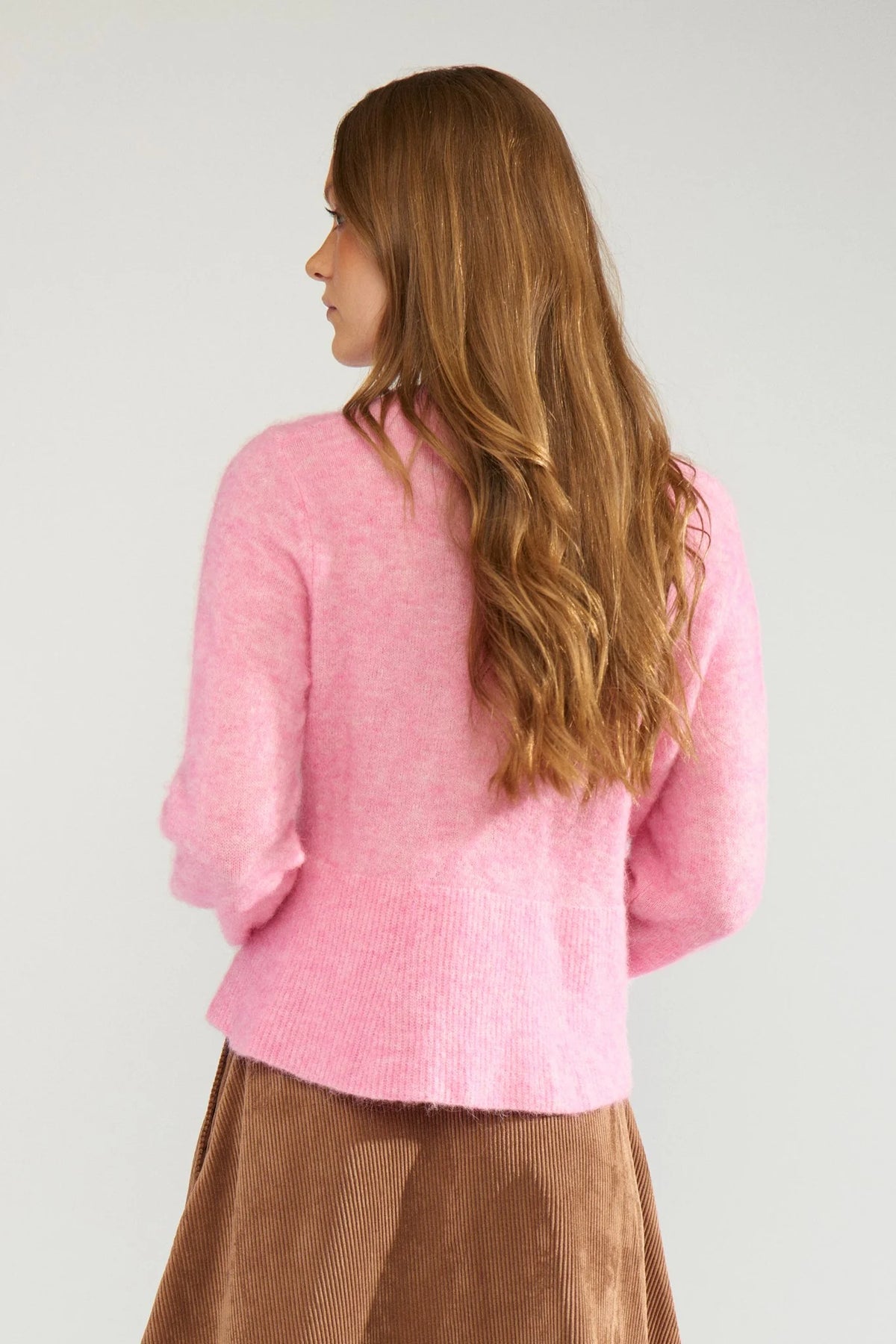 Nümph Nusuri Bonbon pink peplum jumper with long sleeves – back model view