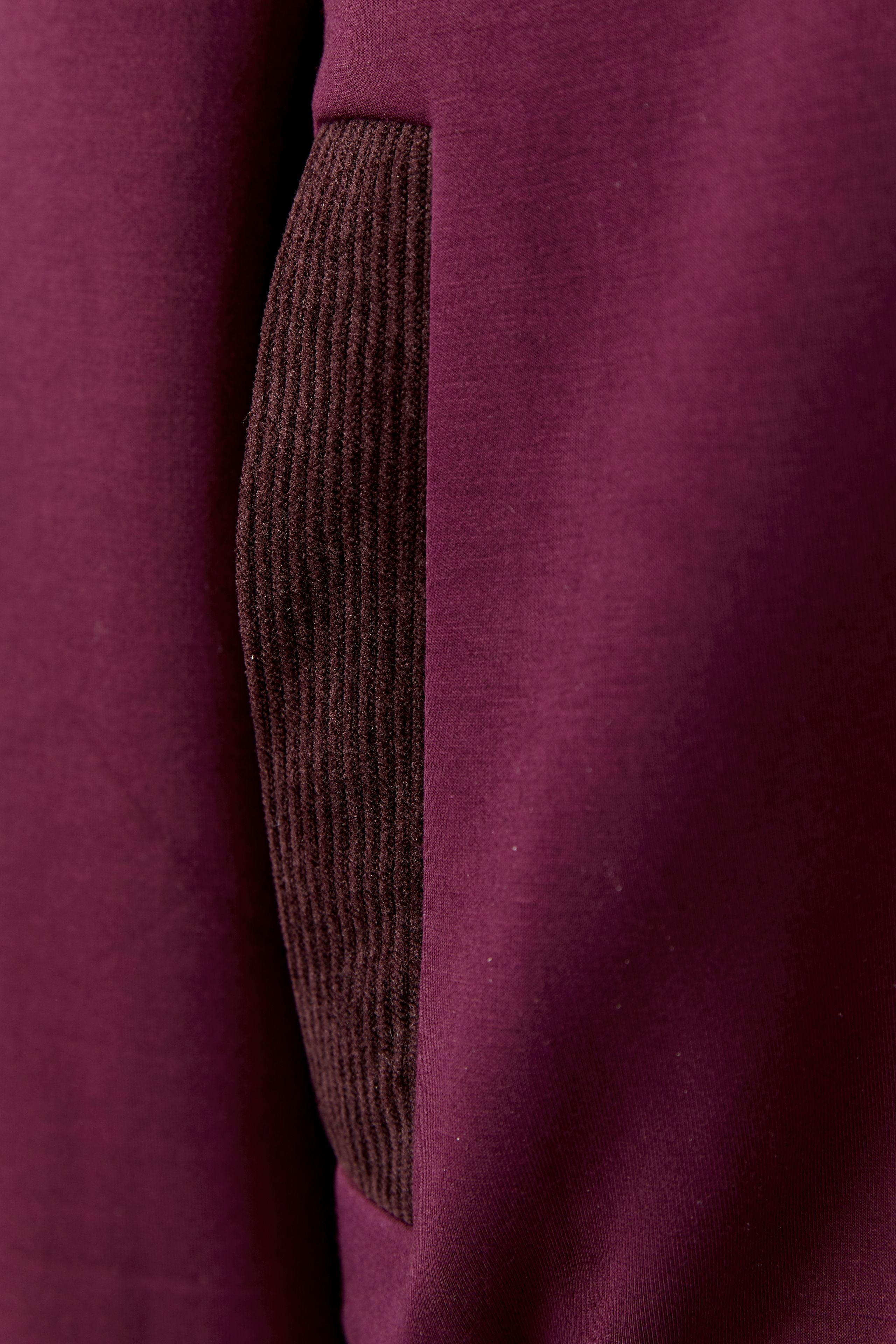 Oui burgundy bomber jacket with contrast corduroy collar – fabric detail view