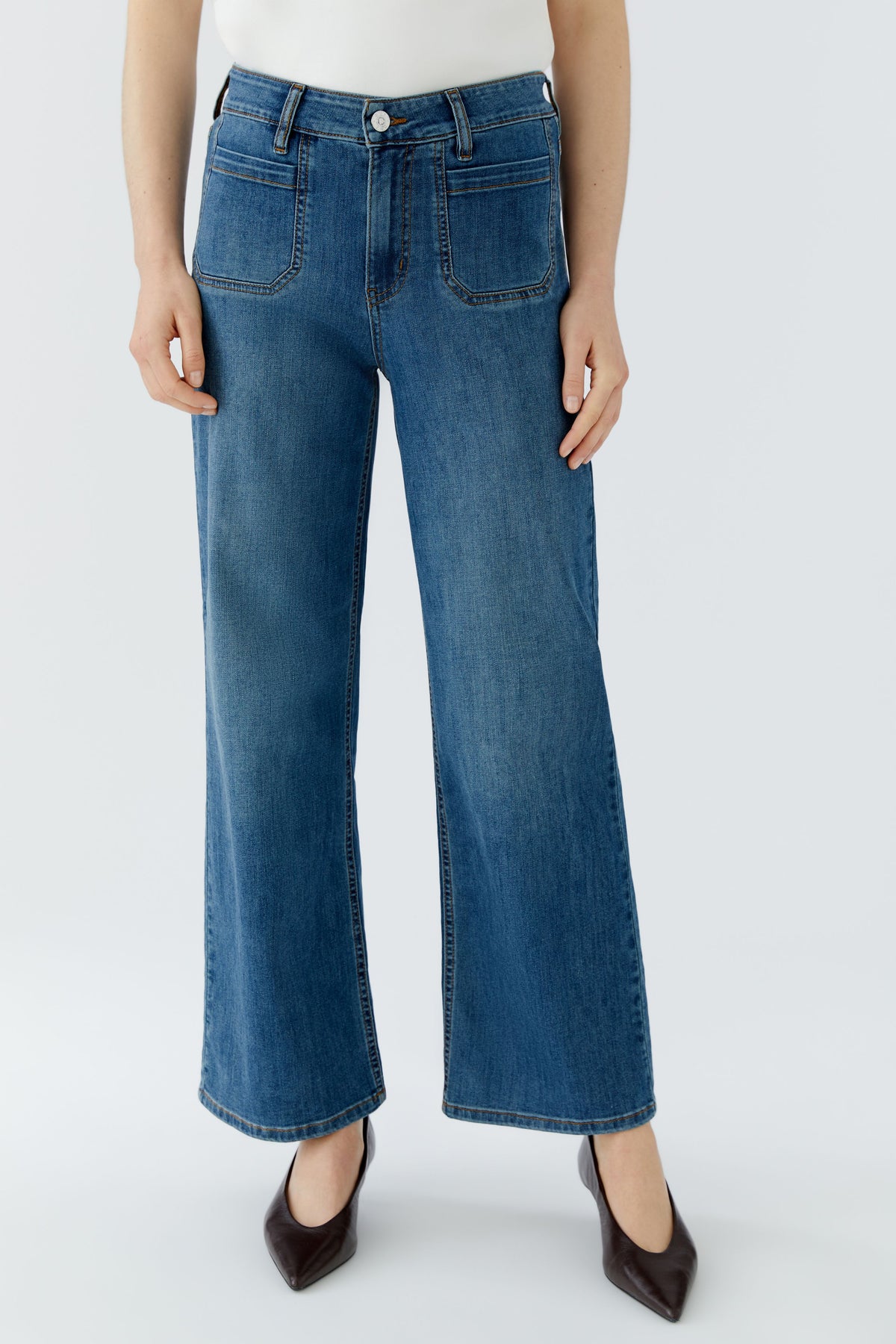Oui bright blue straight leg jeans with front patch pockets – front model view