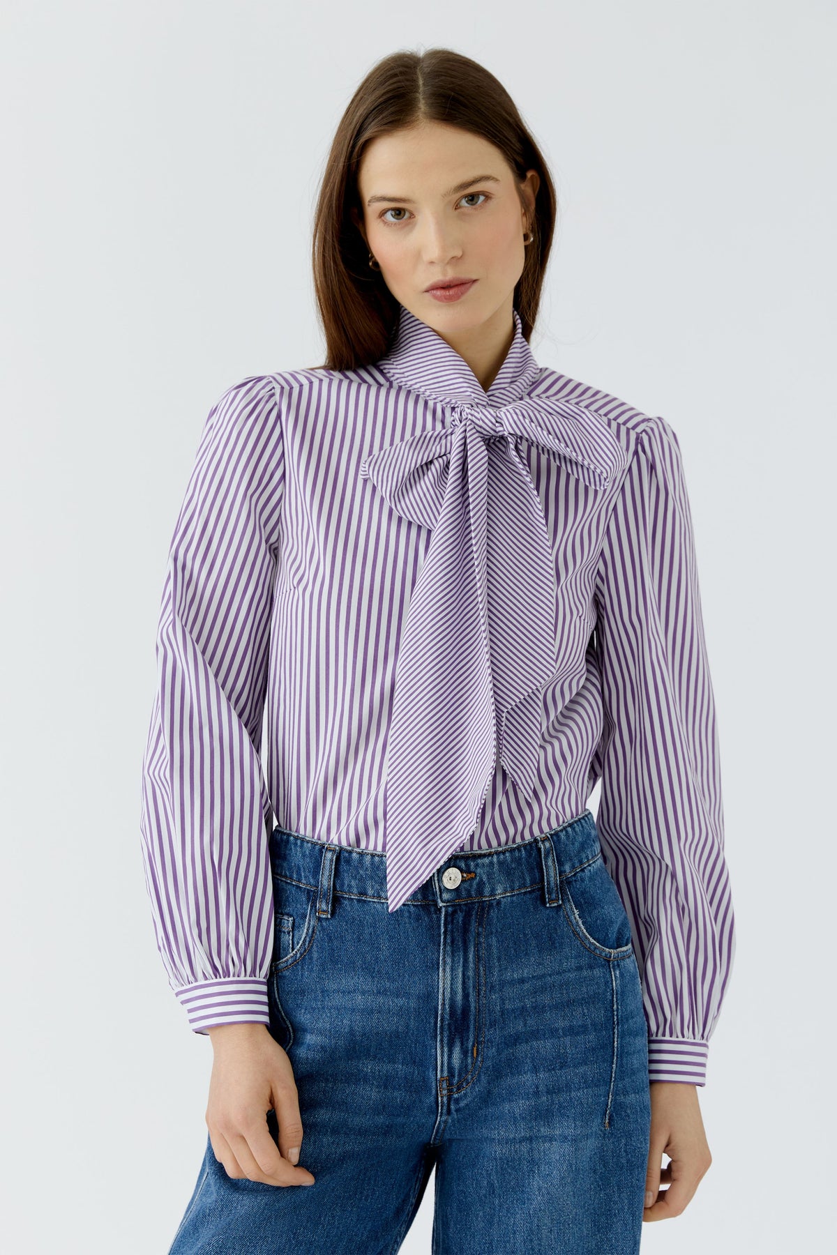 Oui violet and white striped pussy bow blouse – front model close-up
