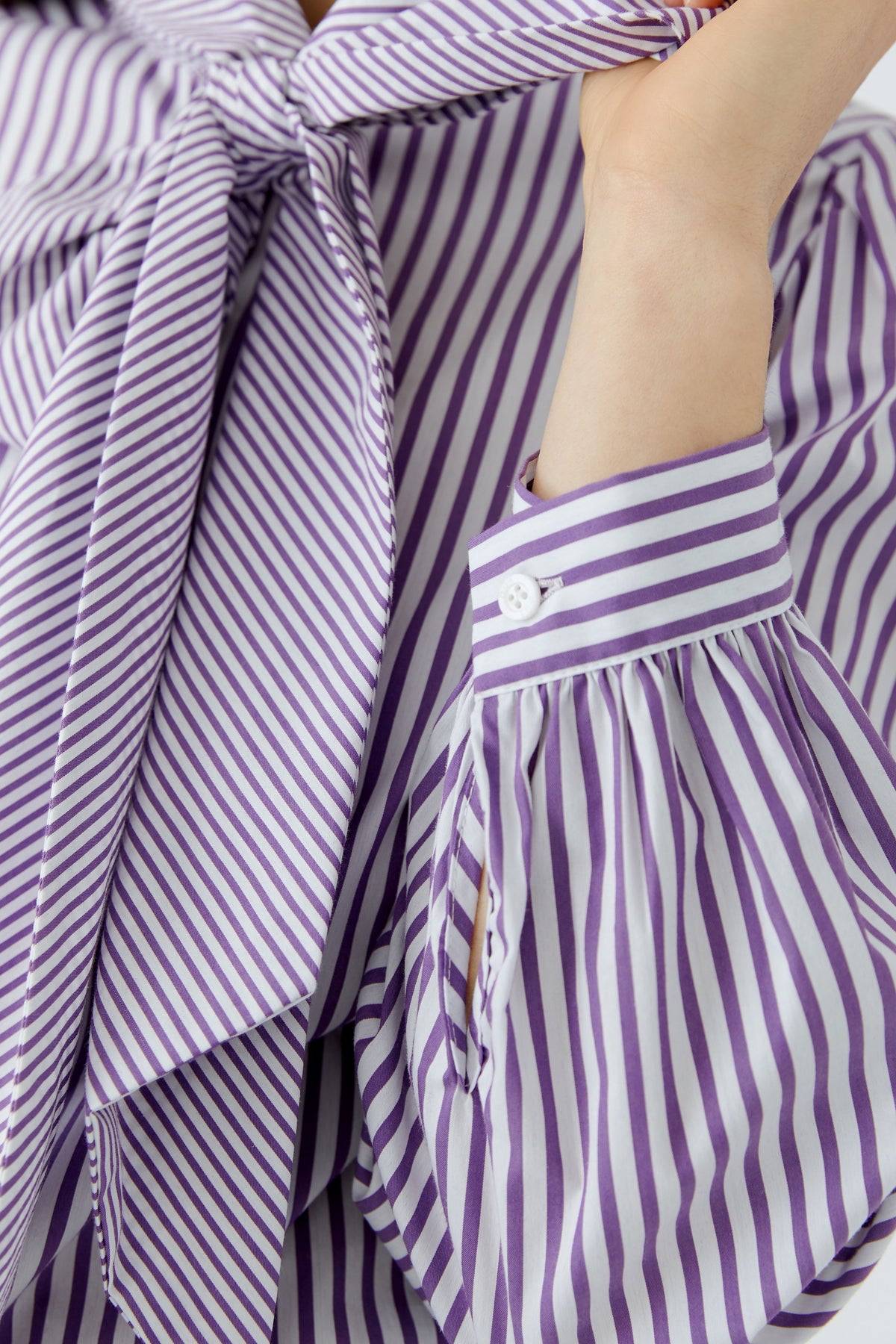 Oui violet and white striped blouse with buttoned cuff – sleeve detail