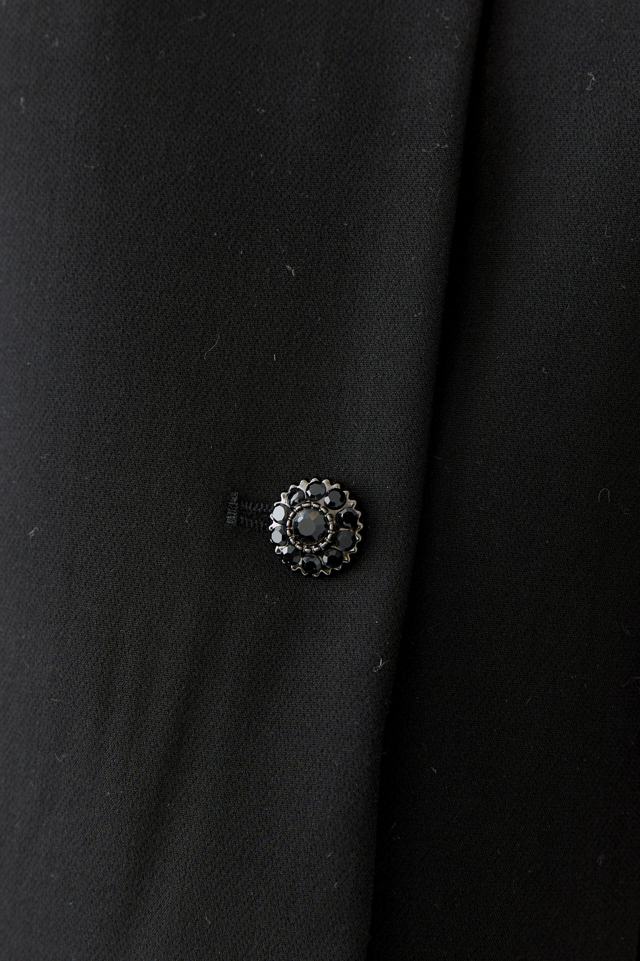 Oui black cropped jacket – decorative button detail