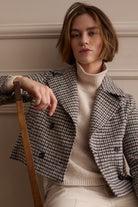 Oui brown houndstooth cropped blazer styled over cream roll-neck – lifestyle view