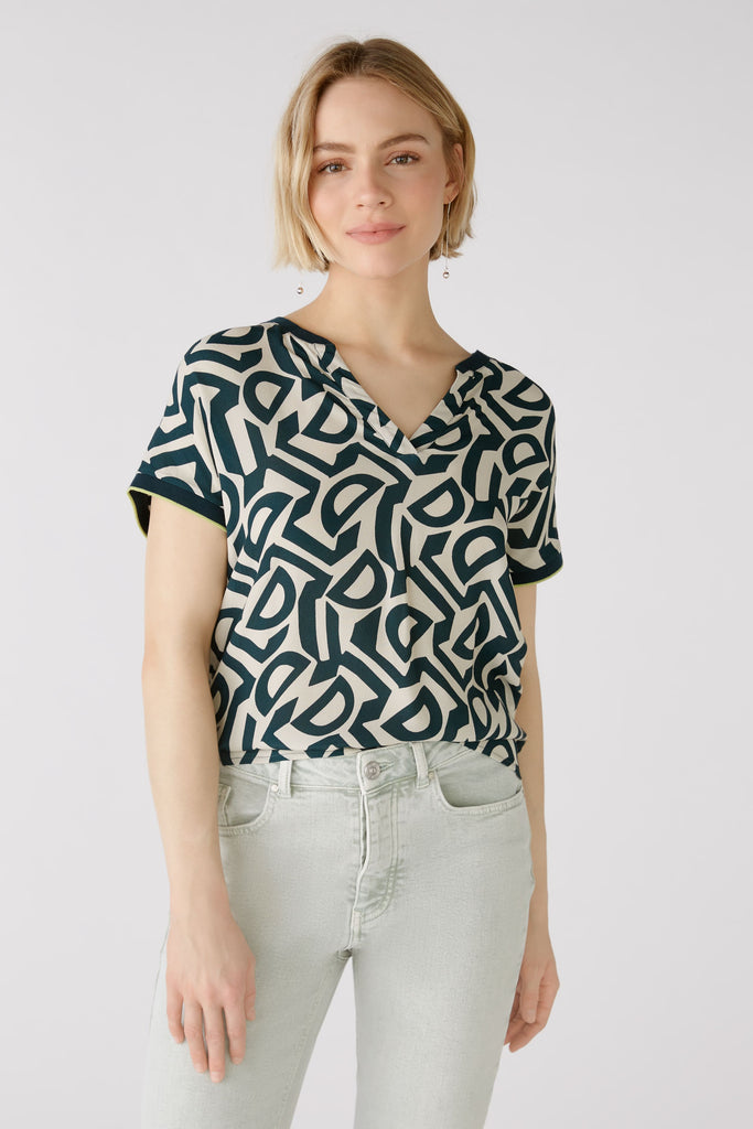 Oui Cotton Blend Abstract Print V-Neck Top In Stone/Green