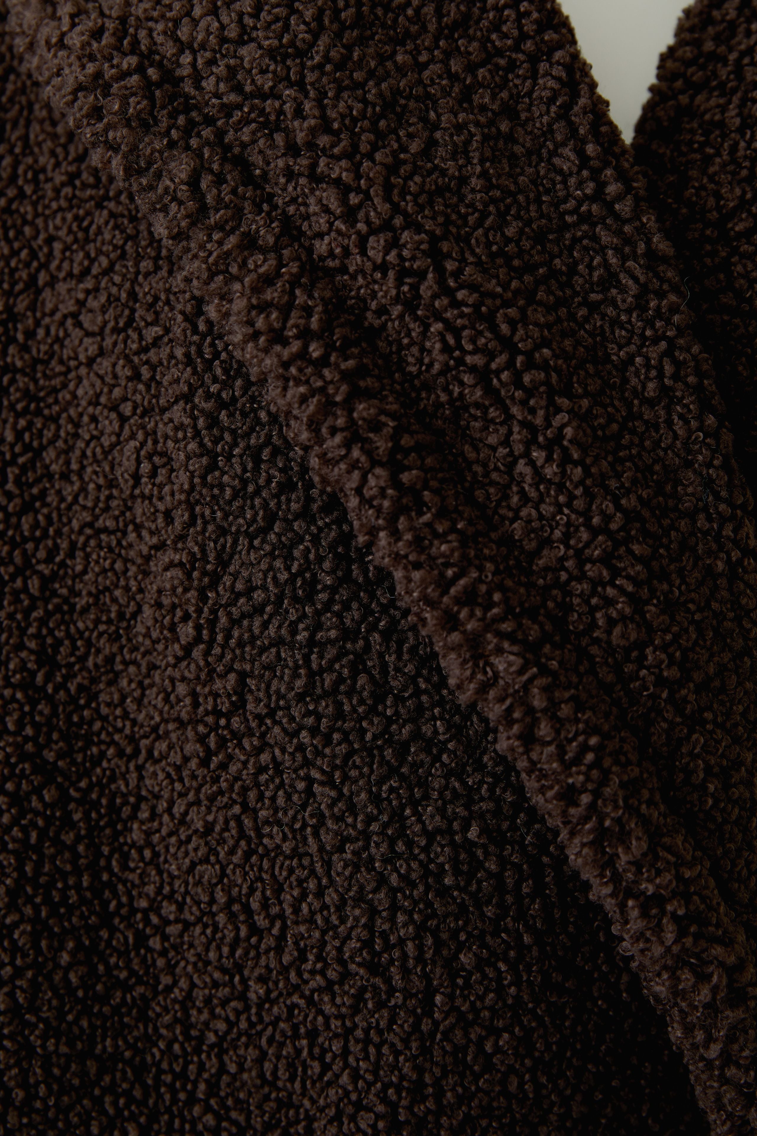 Oui brown teddy coat – soft textured fabric close-up