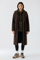  Oui brown teddy coat with relaxed longline shape – full model view