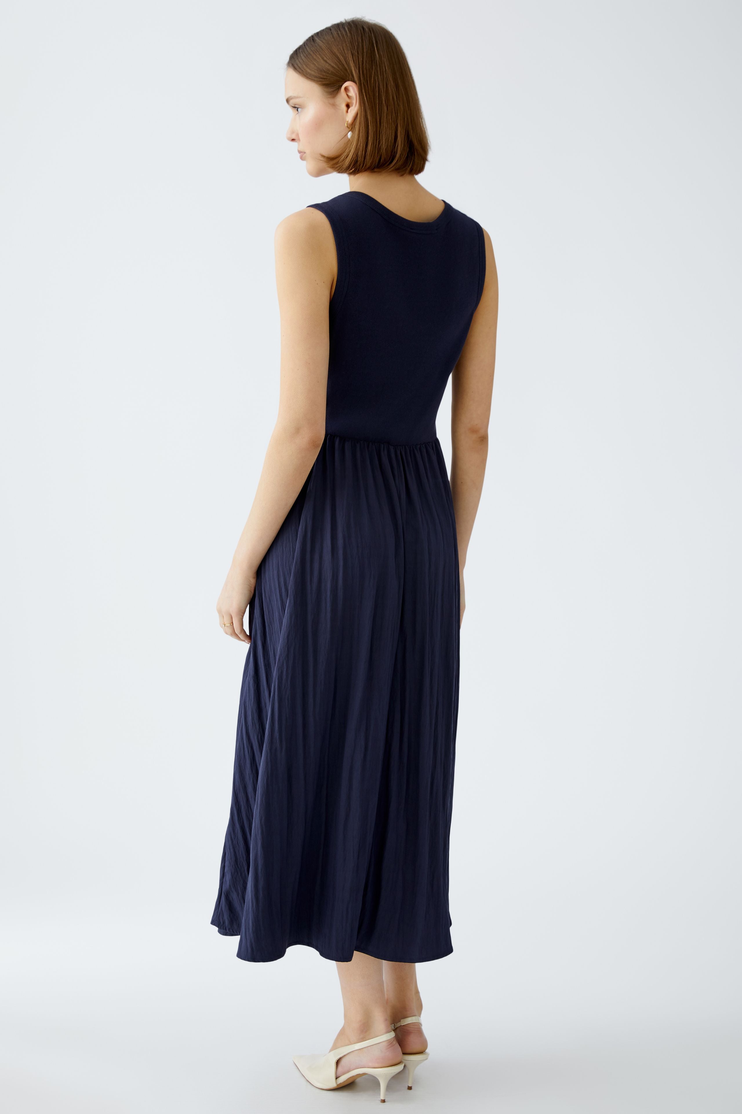 Oui Navy Jersey Sleeveless Pleated Maxi Dress  From The Back