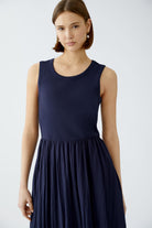 Oui Jersey Sleeveless Pleated Maxi Dress In Navy 