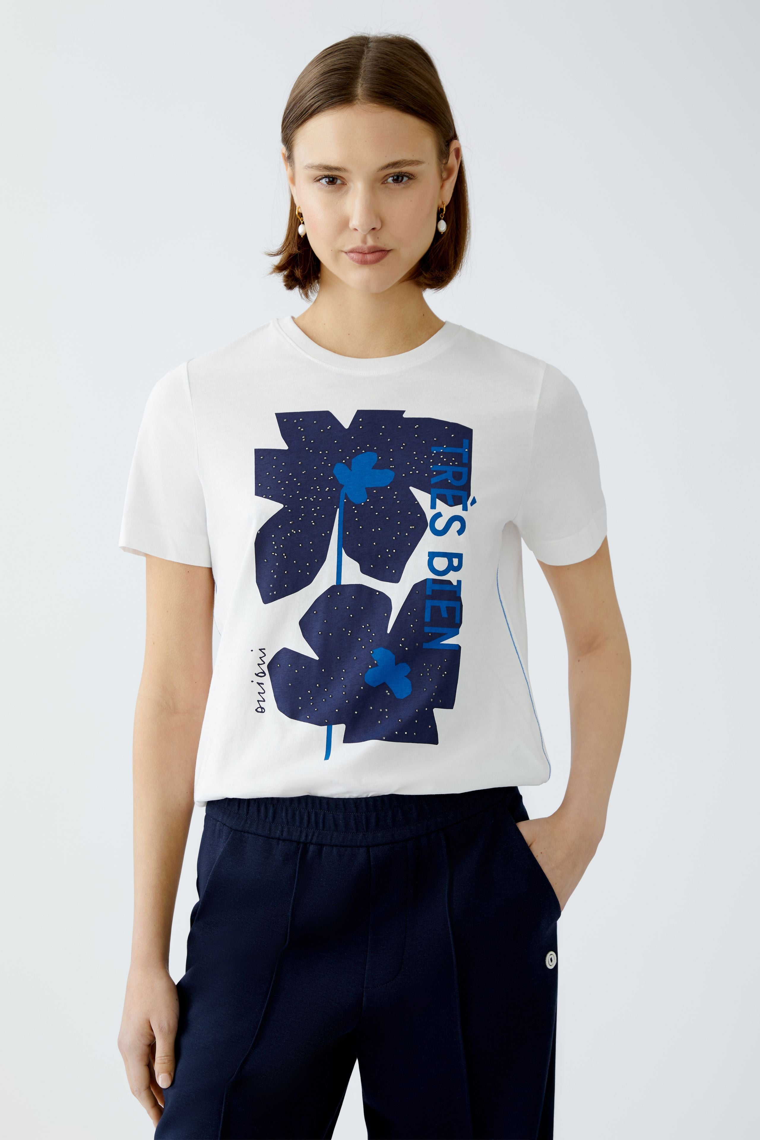 Oui White Short Sleeve T-shirt With Blue Flower Motif