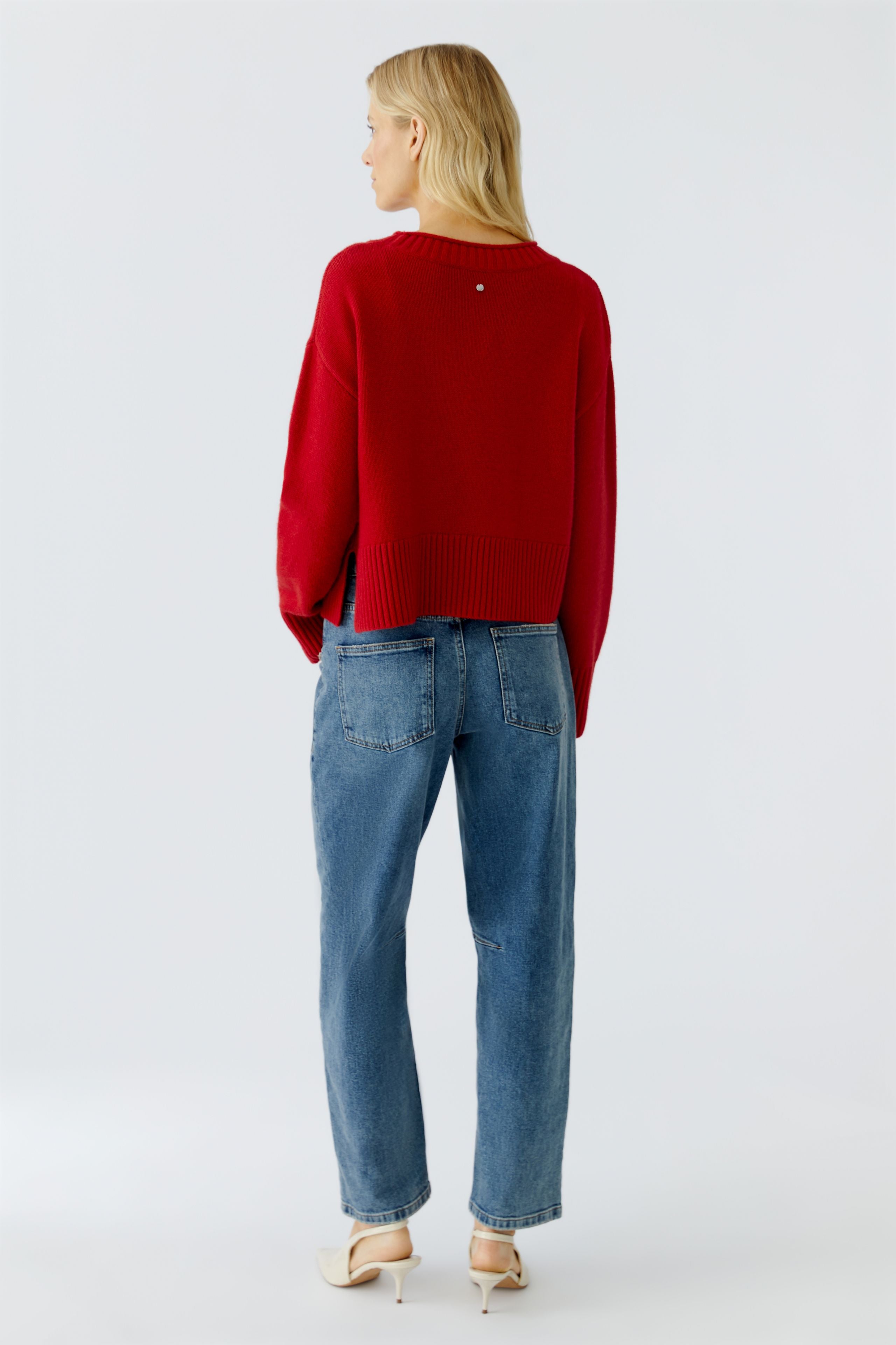 Oui red women’s knit jumper shown from the back with relaxed fit