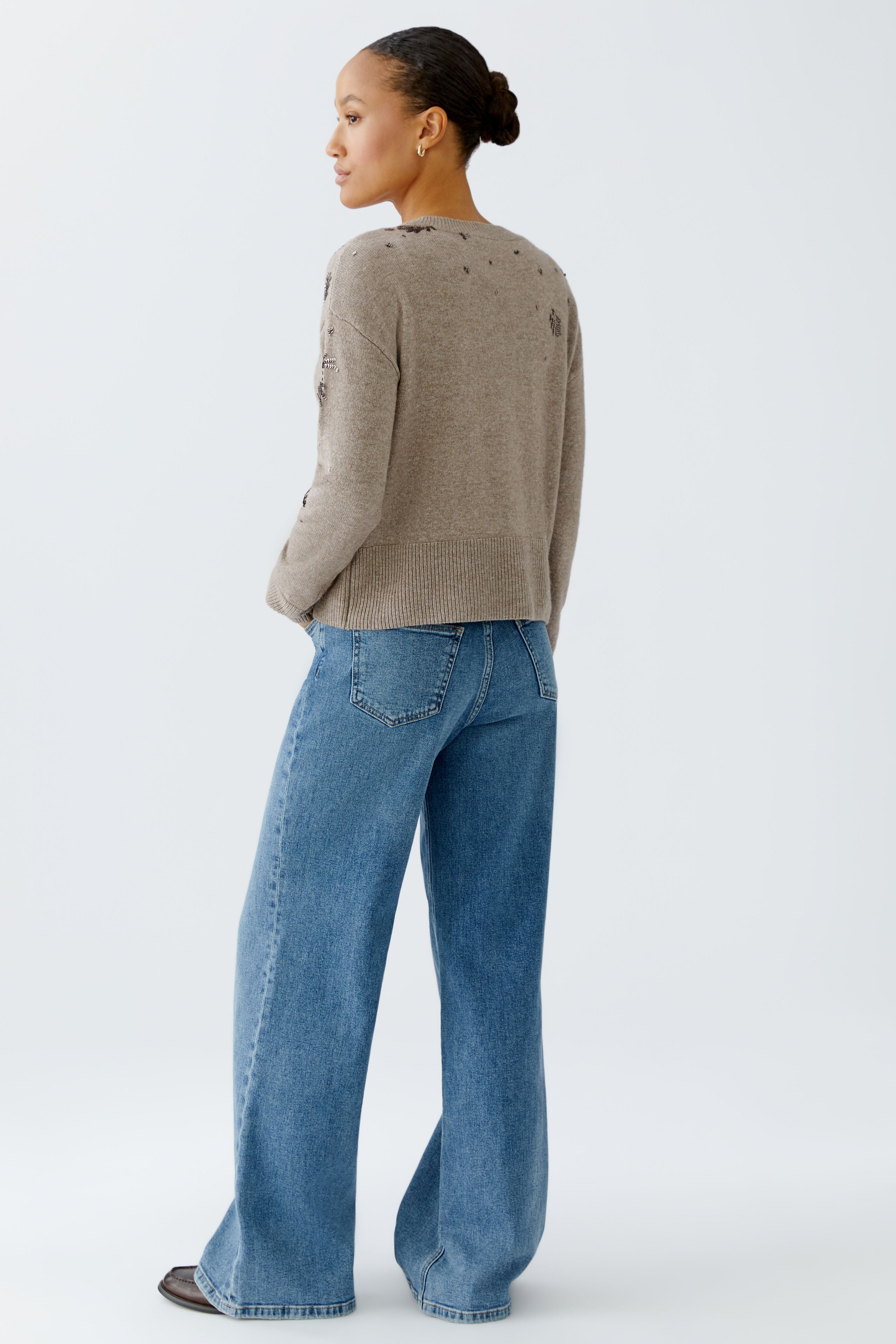 Oui Smokey Taupe women’s jumper  – back view styling