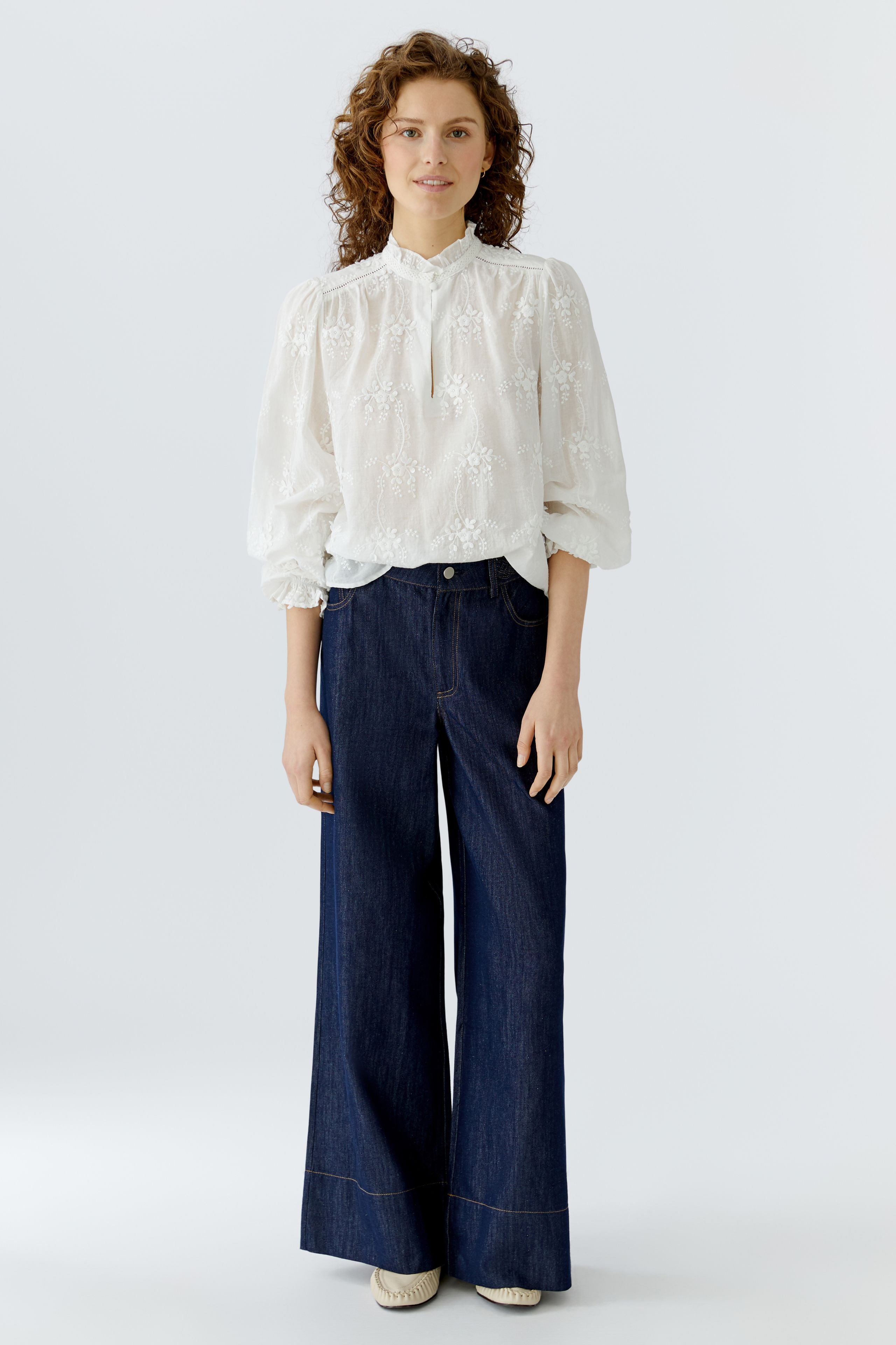 Oui embroidered cotton blouse with high neckline detail