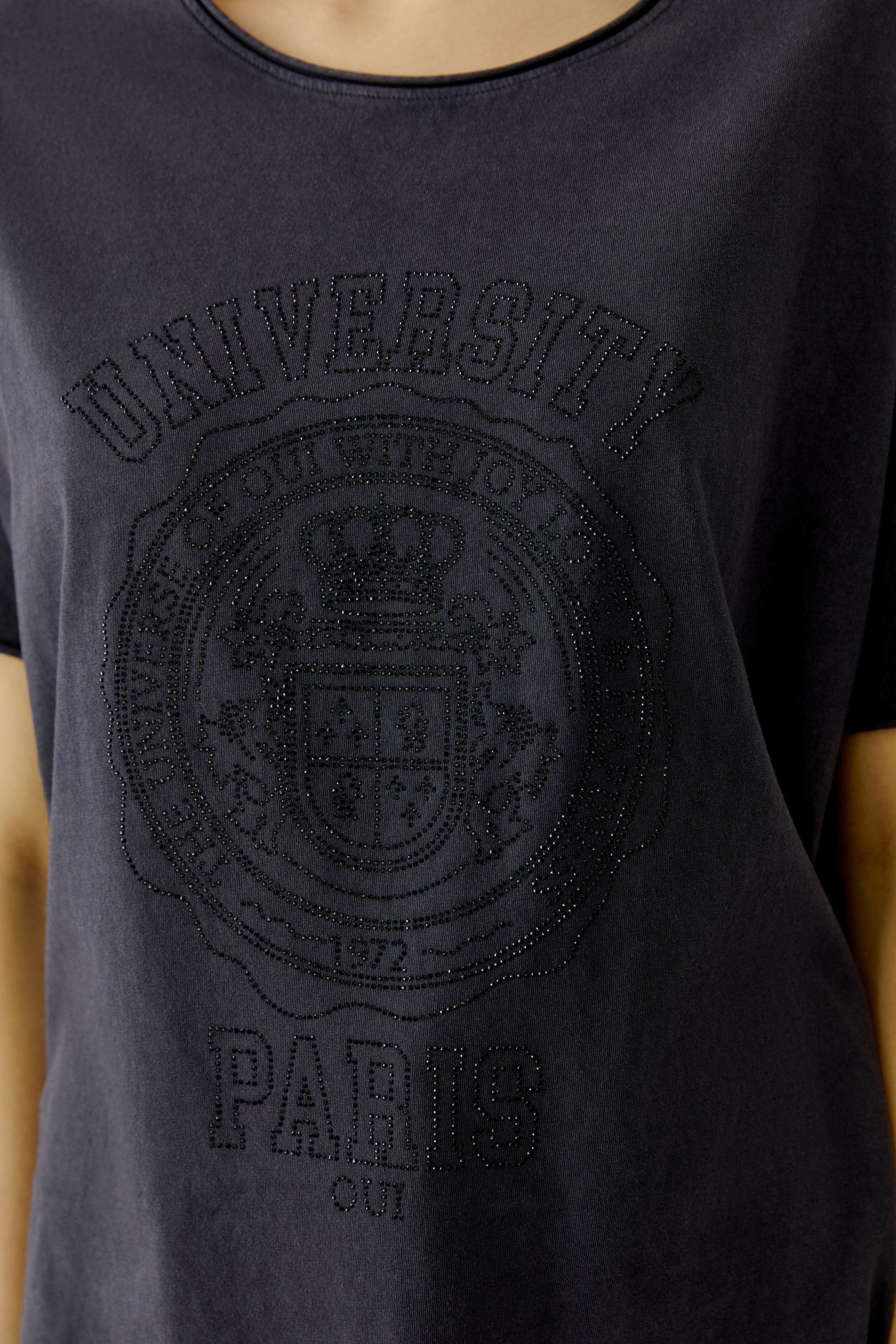 Oui glitter stone embellished university motif T-shirt detail