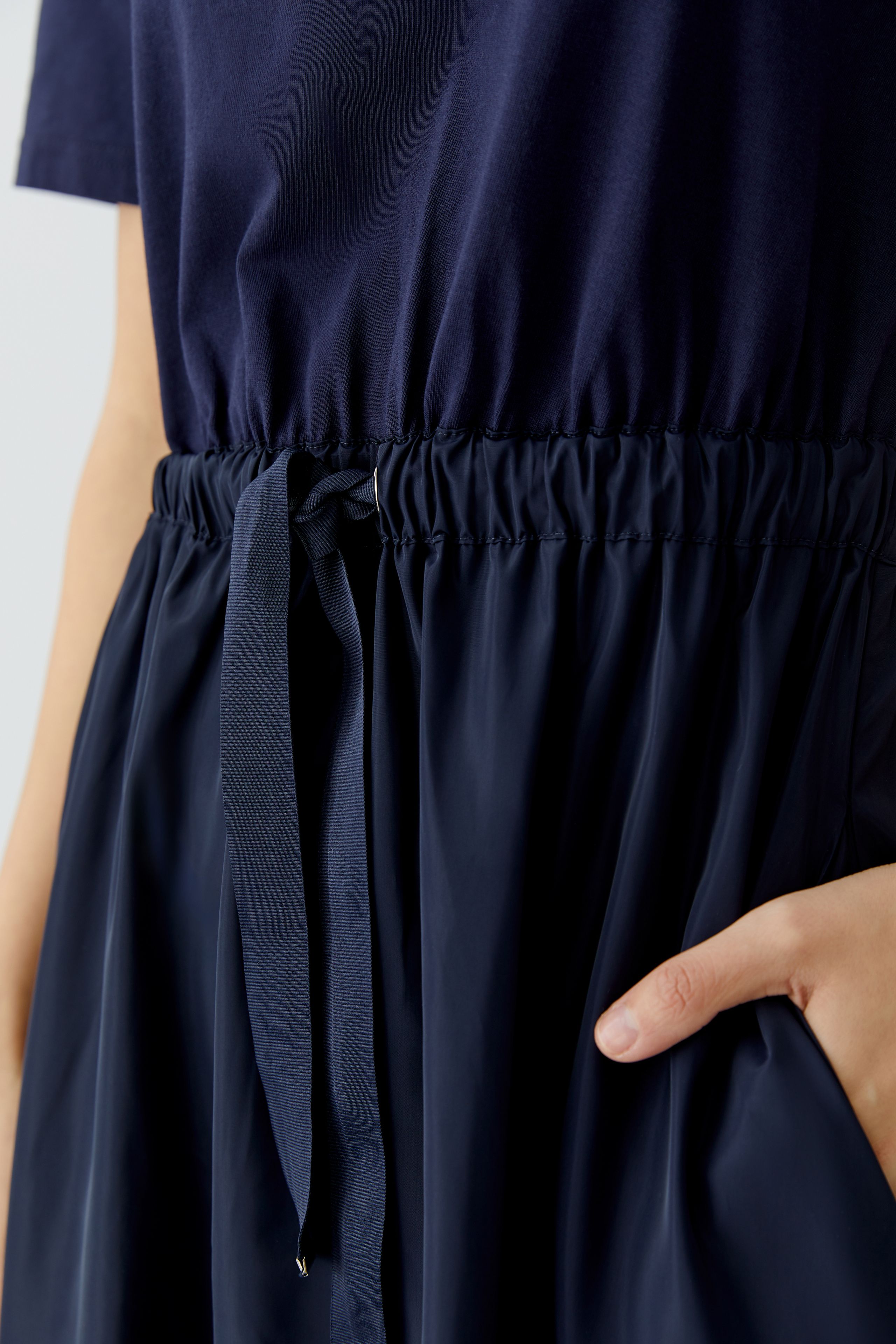 Oui navy maxi dress elastic waistband detail close up