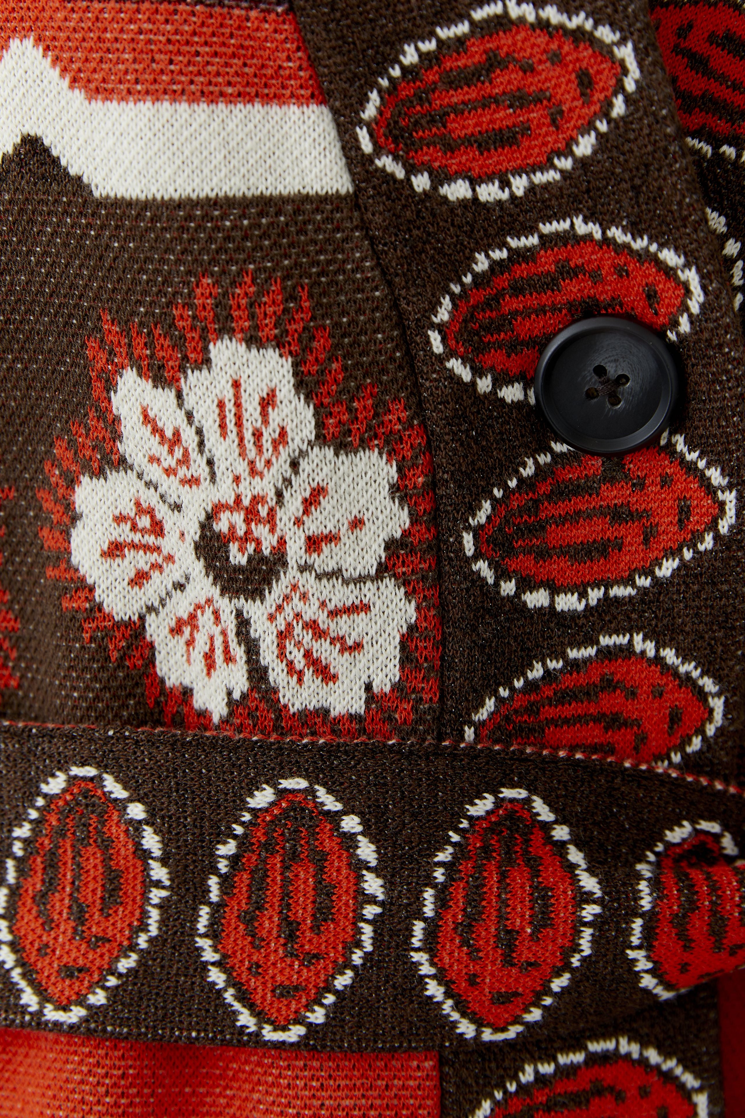 Oui jacquard knit cardigan red brown pattern detail close up