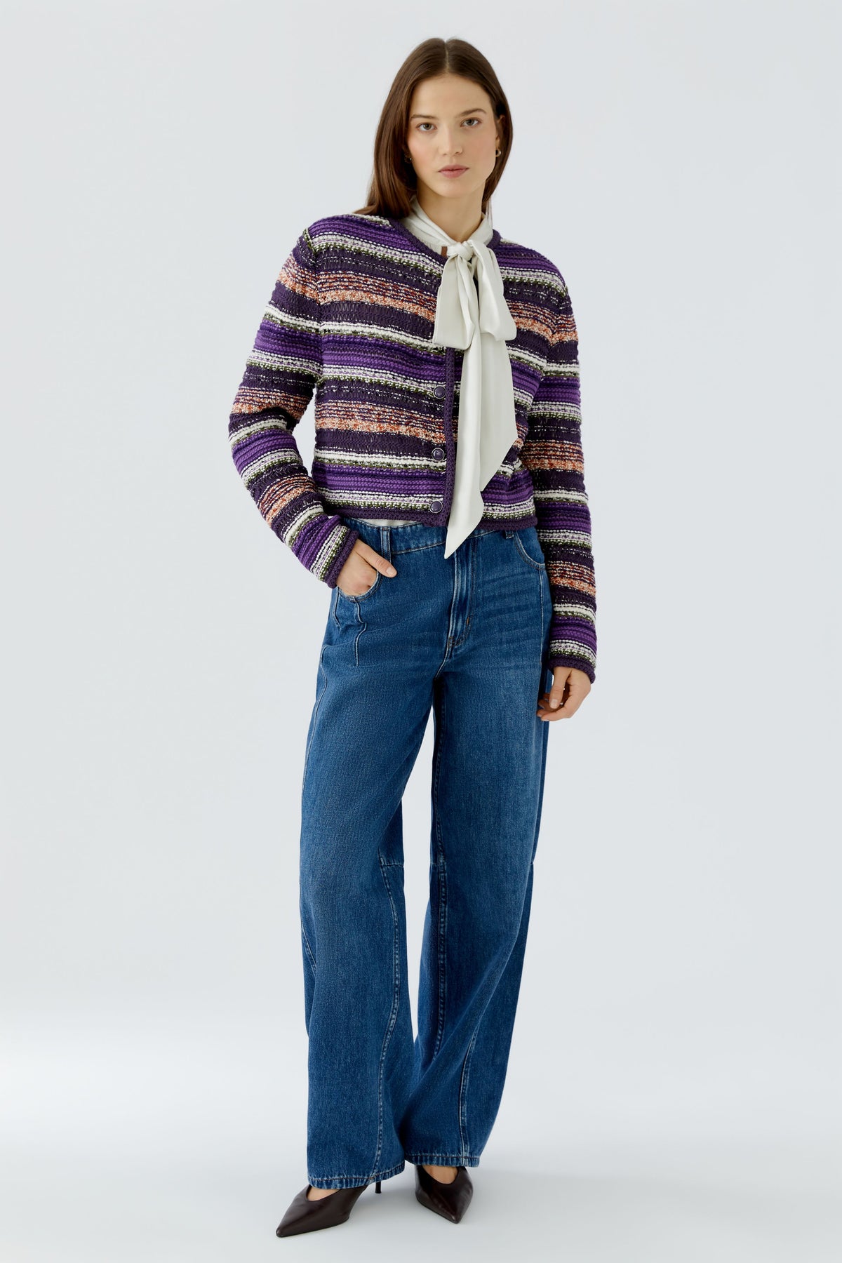 Oui purple striped cropped cardigan styled with wide-leg jeans – full outfit view