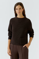Oui RIYA dark brown ribbed cotton high neck jumper – front model view