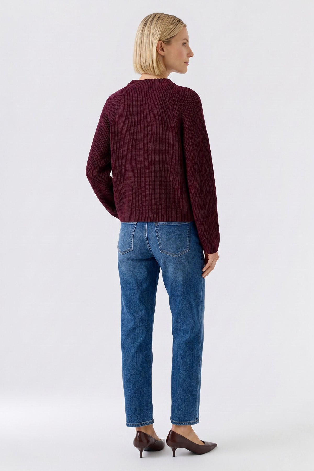 Oui RIYA burgundy high neck cotton jumper – back model view