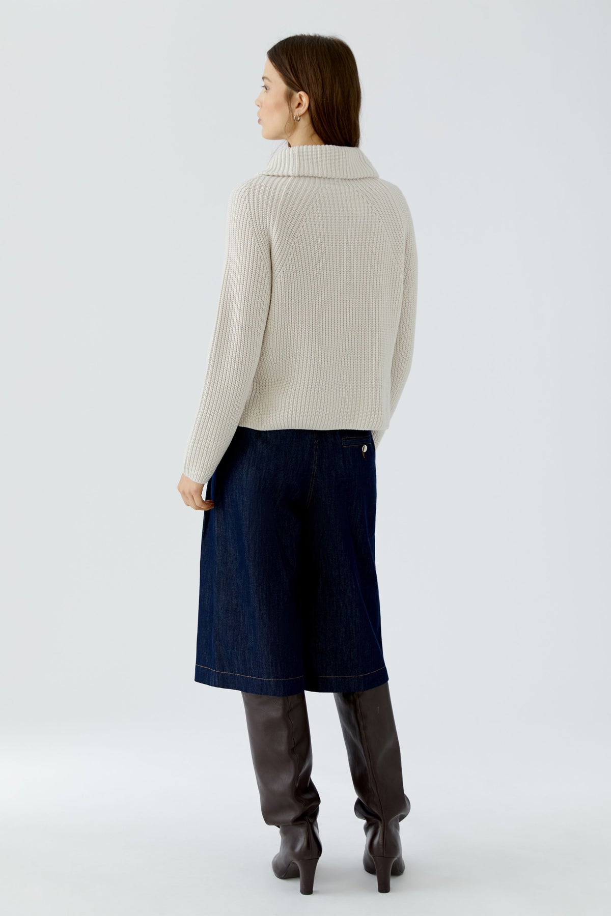 Oui cream ribbed half zip jumper – side and back model view