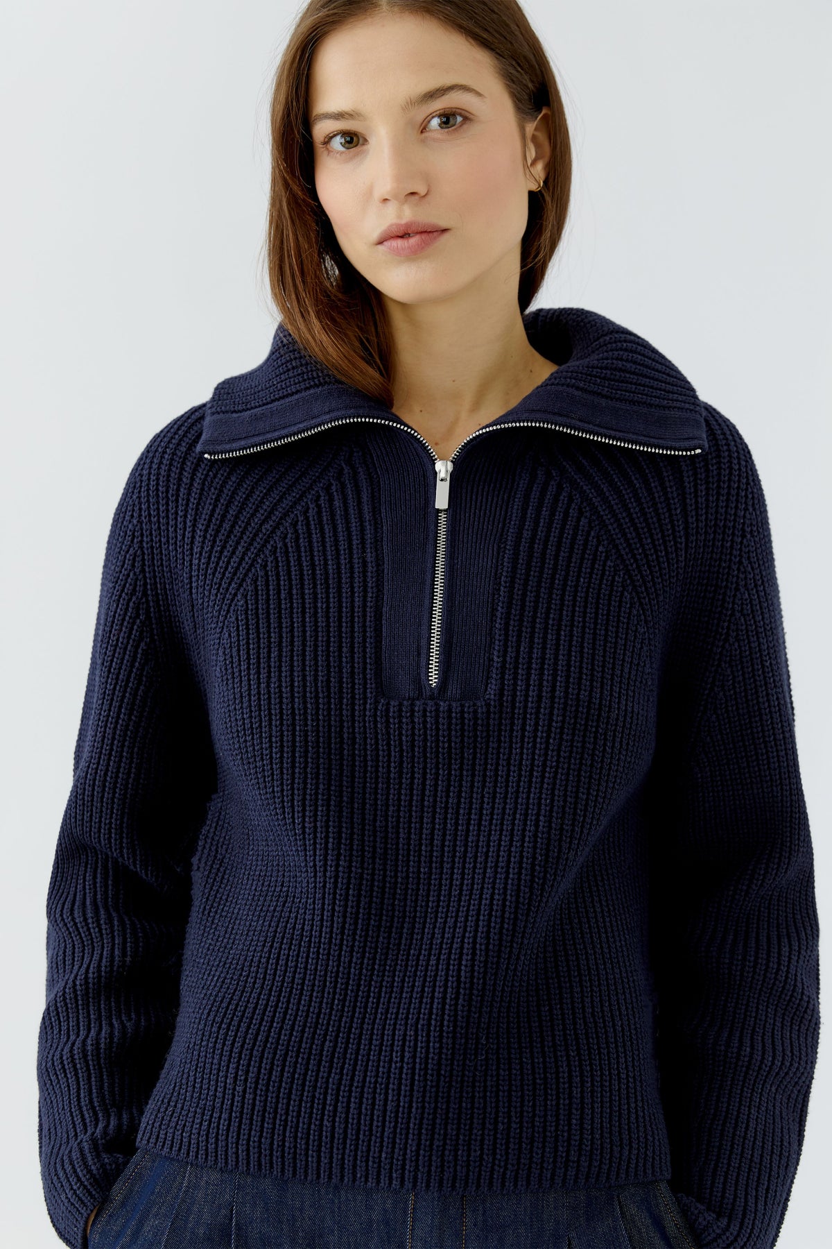 Oui navy half zip jumper with wide open collar – neckline detail