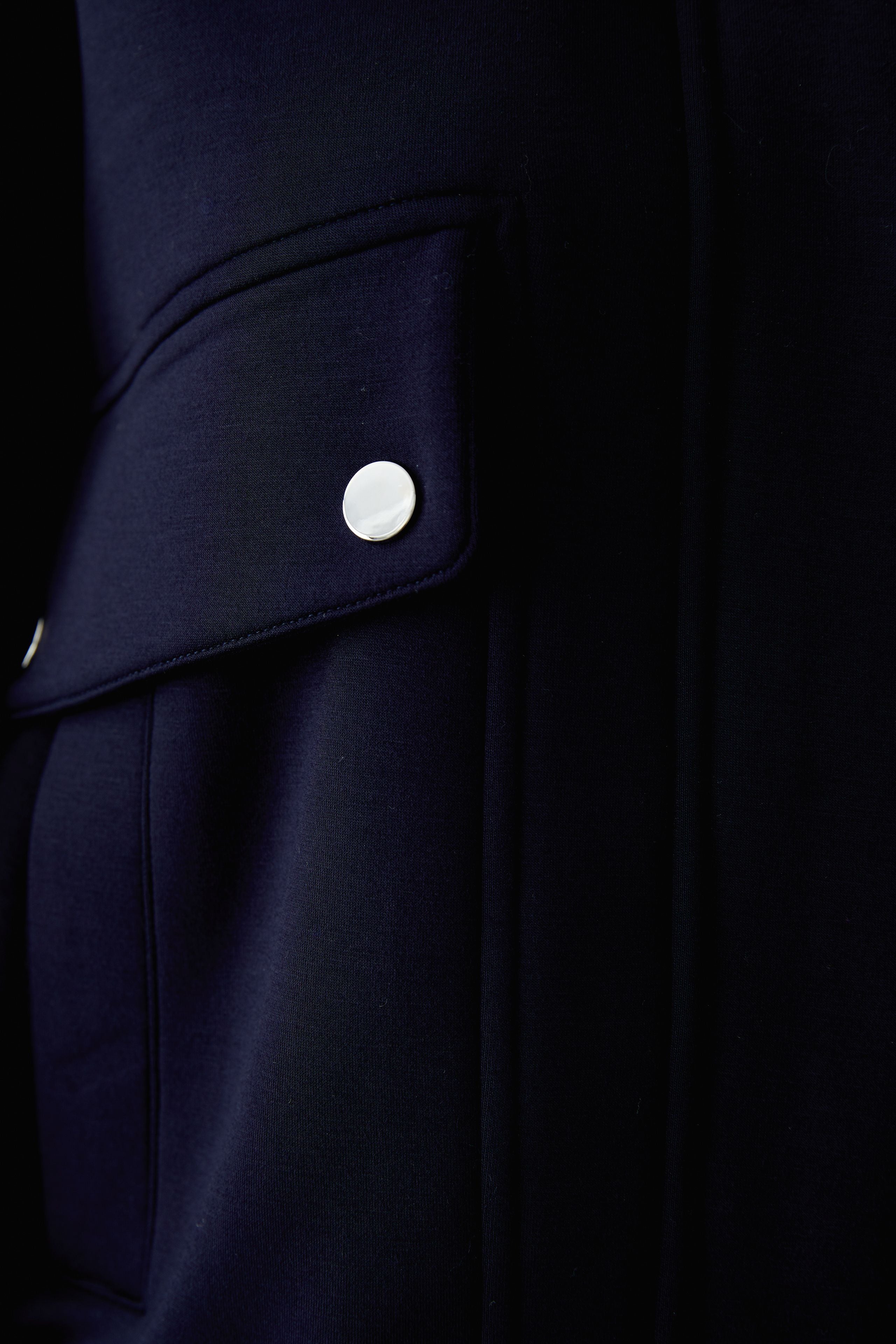  Oui navy jersey button pocket jacket with silver-tone fastening – pocket detail close-up